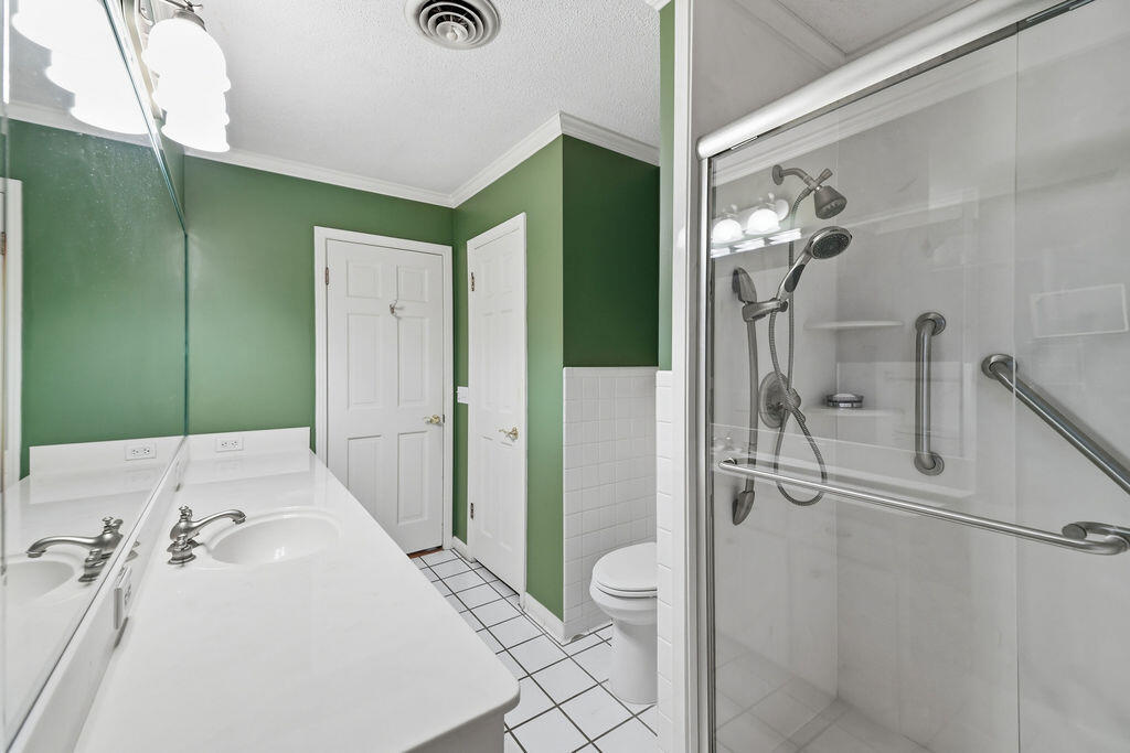 1511 Chaucer Drive Property Photo 29