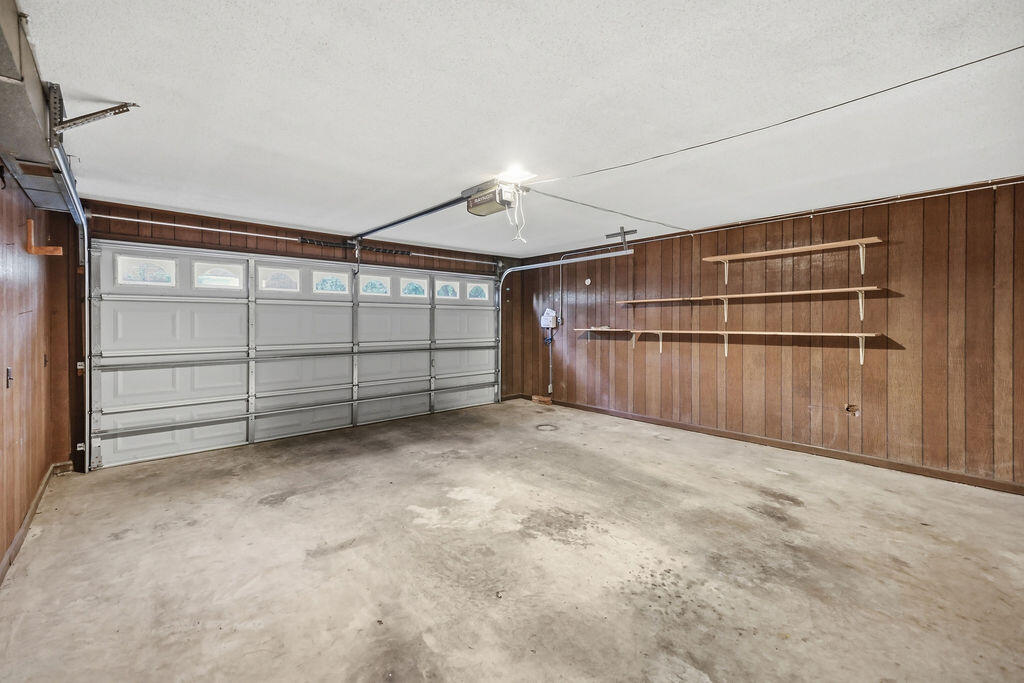 1511 Chaucer Drive Property Photo 35