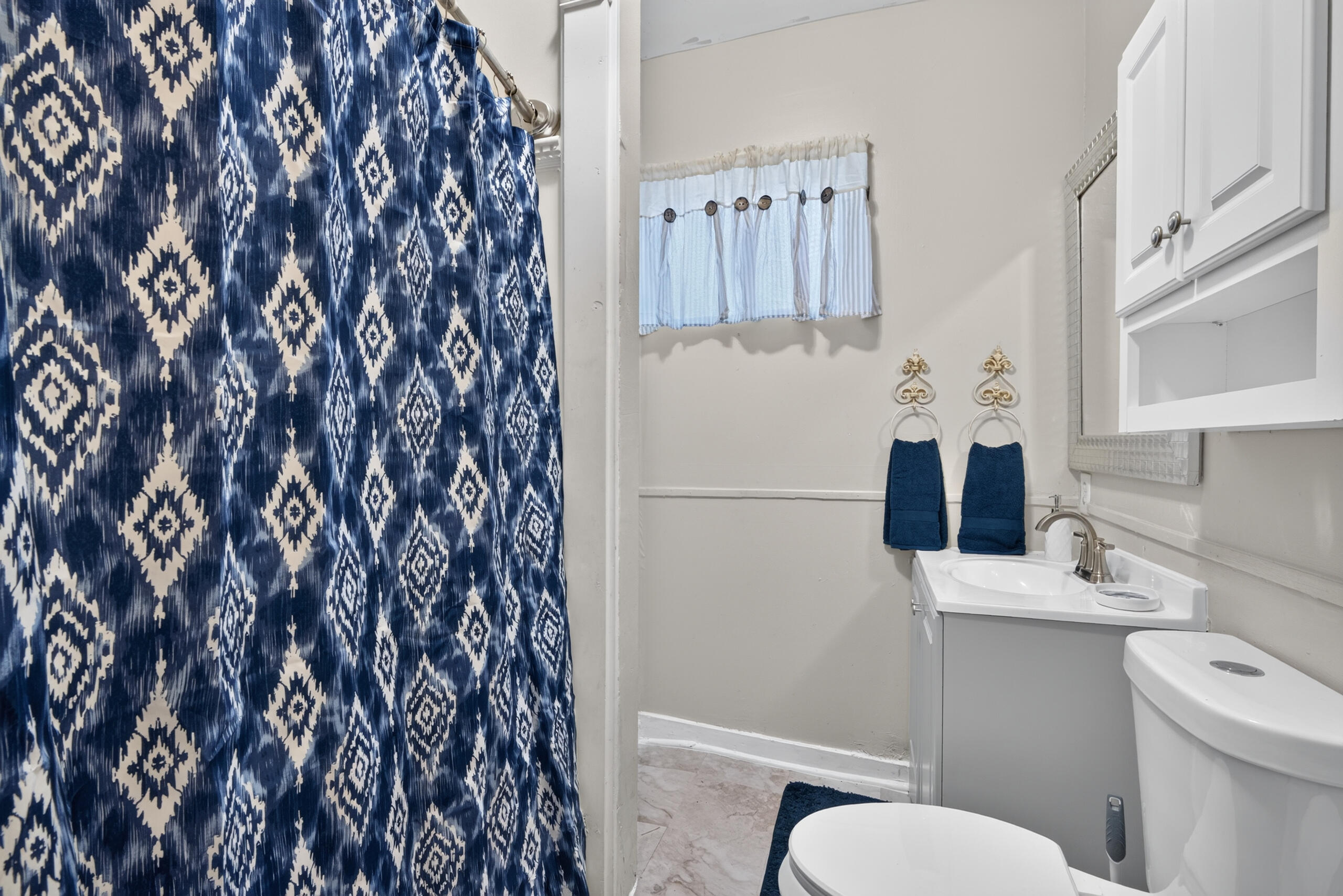 608 Elm Tree Lane Property Photo 14