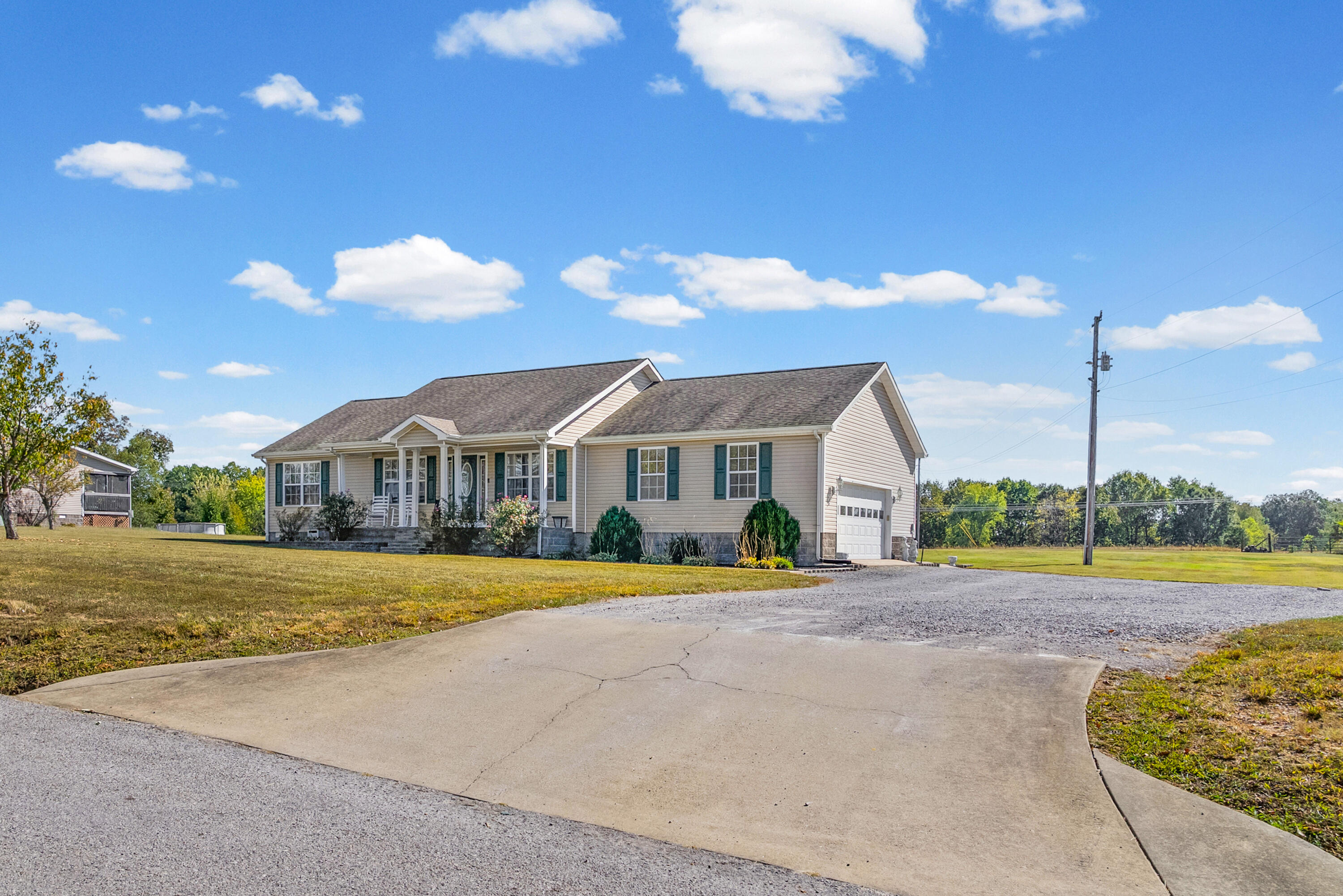 2125 Dogwood Kelly Road Property Photo 36