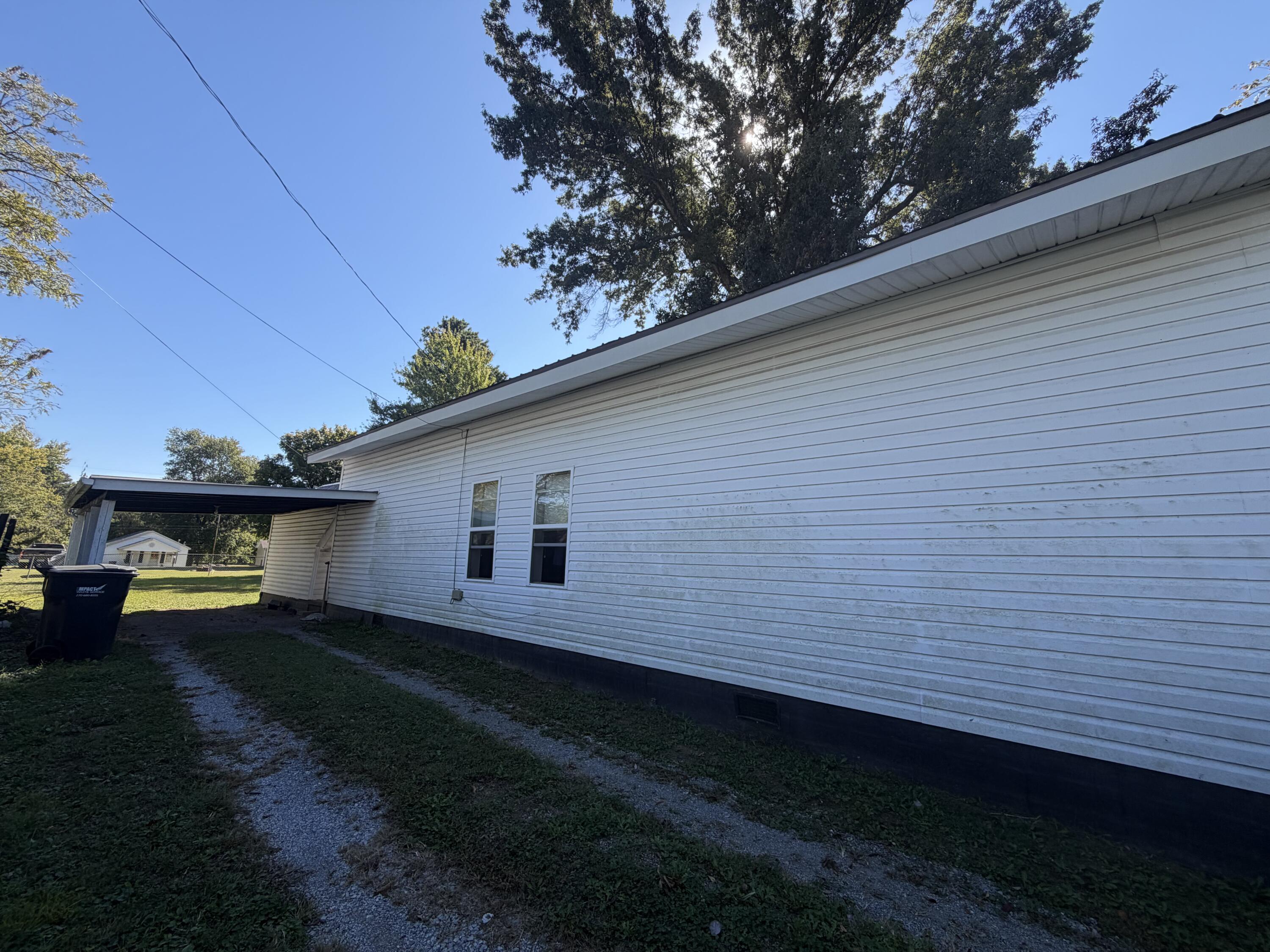 314 N College Street Property Photo 2