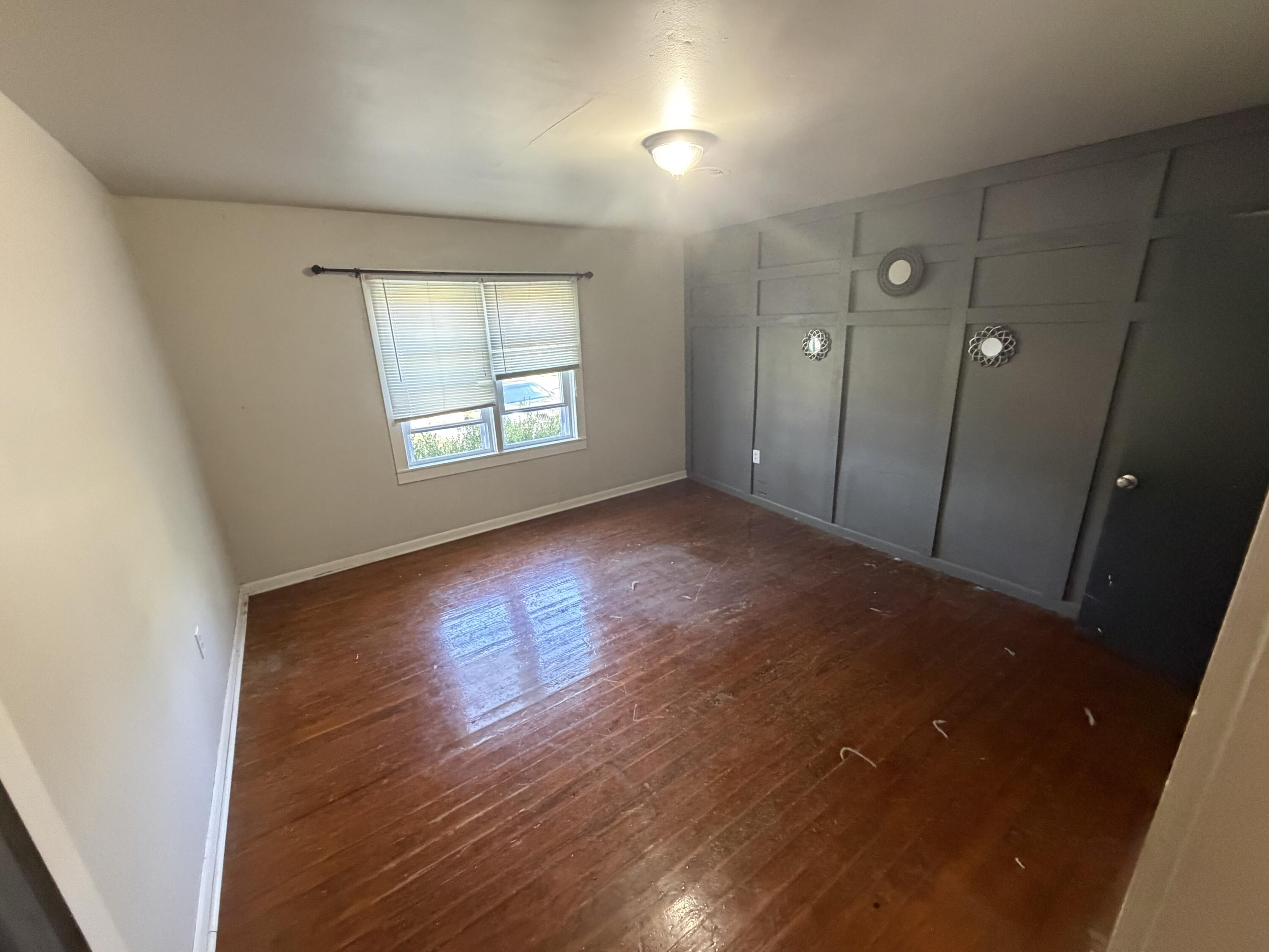314 N College Street Property Photo 6