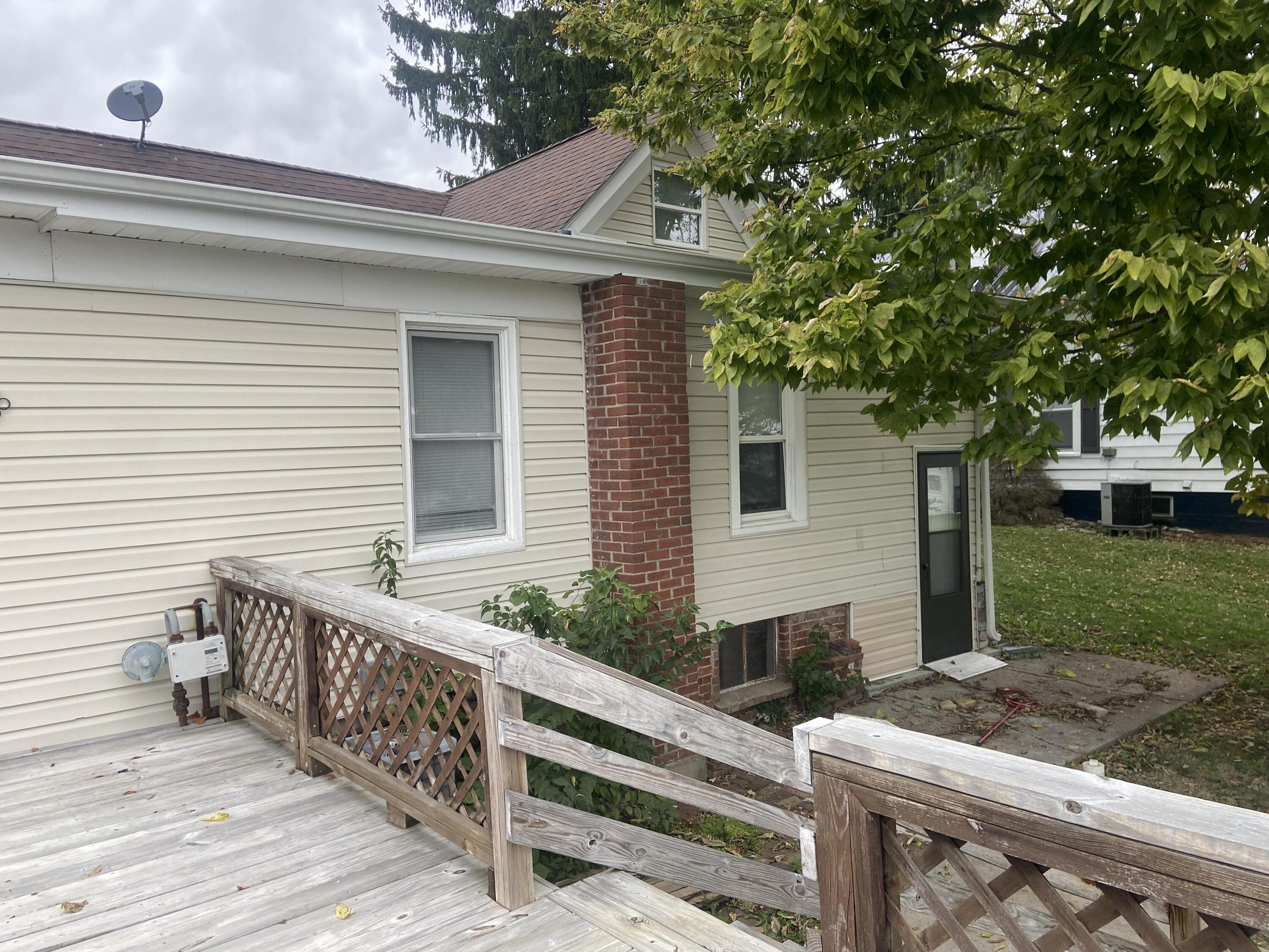 235 Mills Avenue Property Photo 14