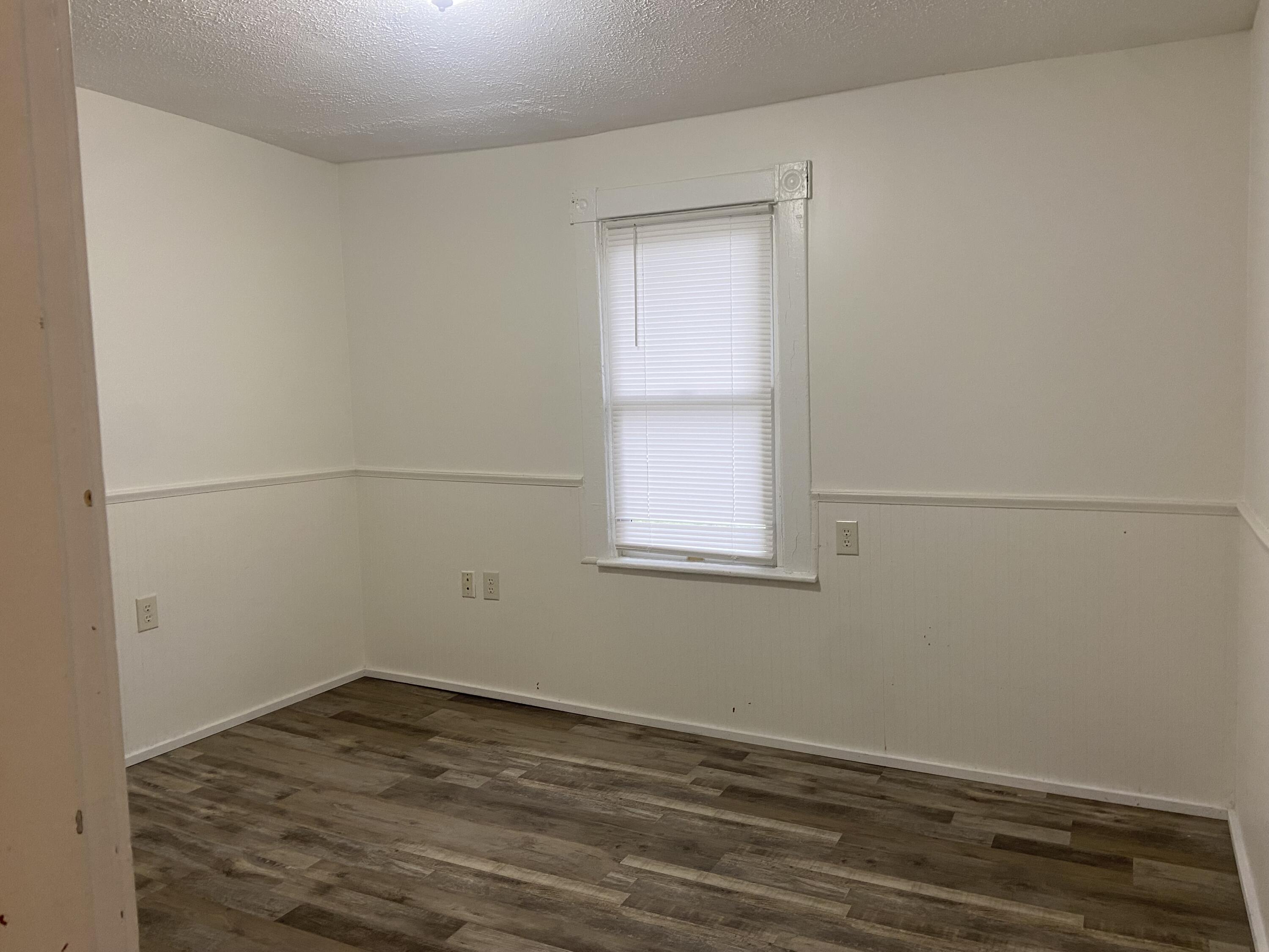 235 Mills Avenue Property Photo 15