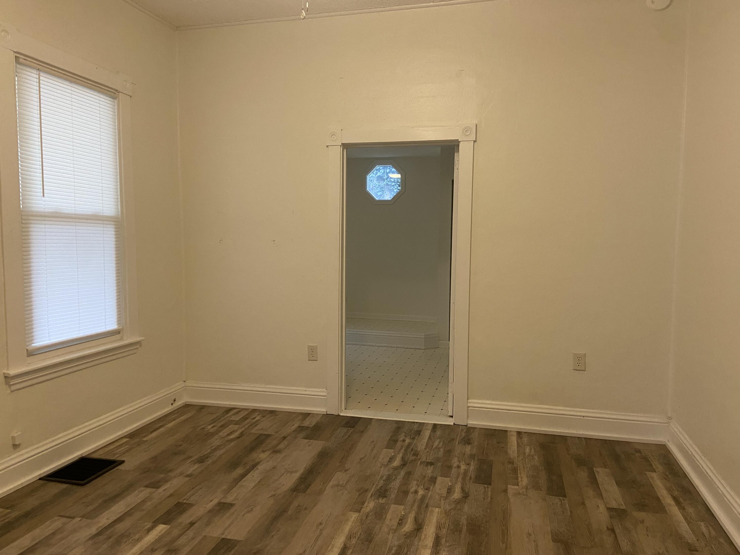 235 Mills Avenue Property Photo 24