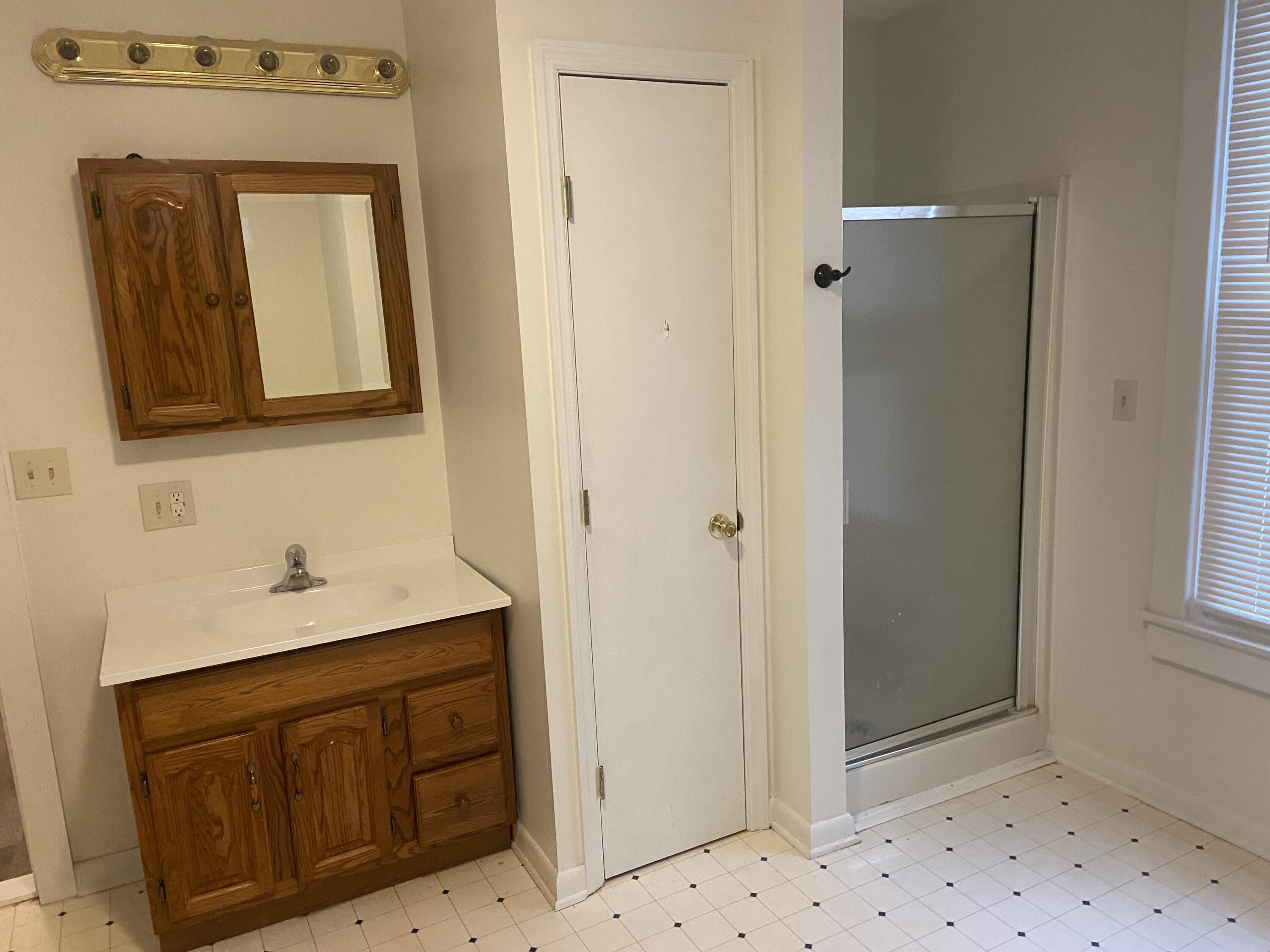 235 Mills Avenue Property Photo 27
