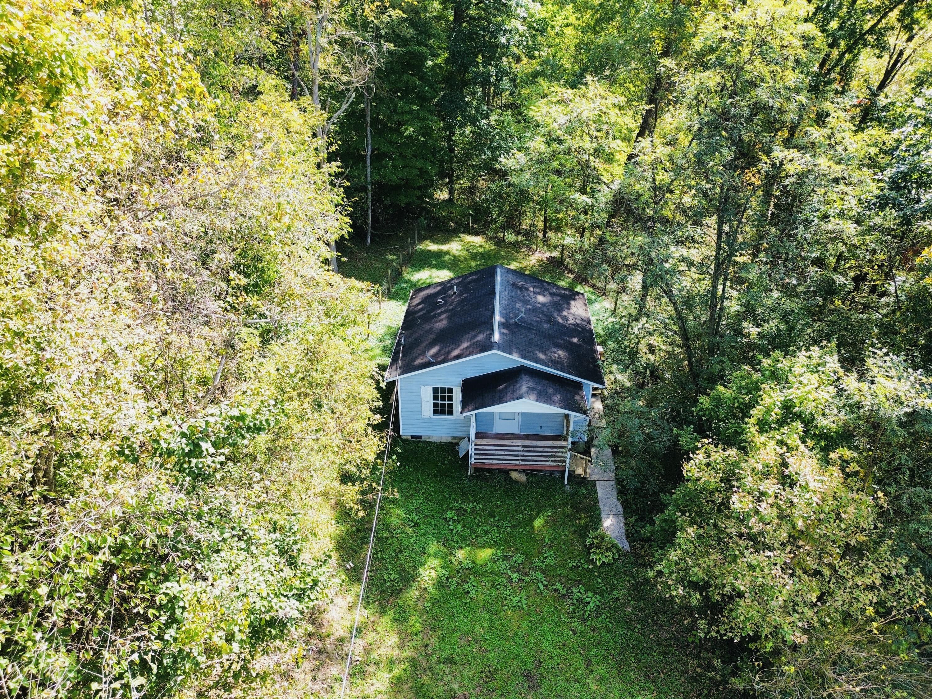 522 Town Branch Road Property Photo 1
