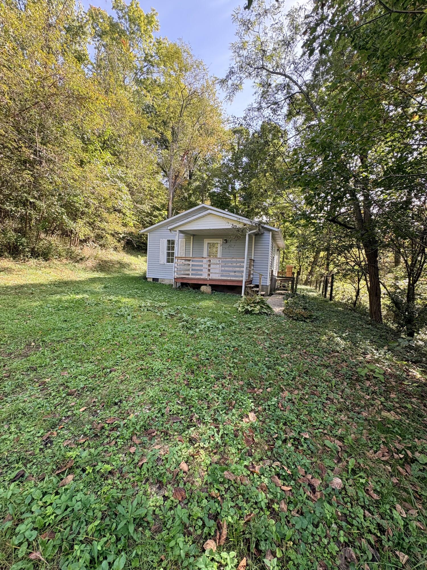 522 Town Branch Road Property Photo 6