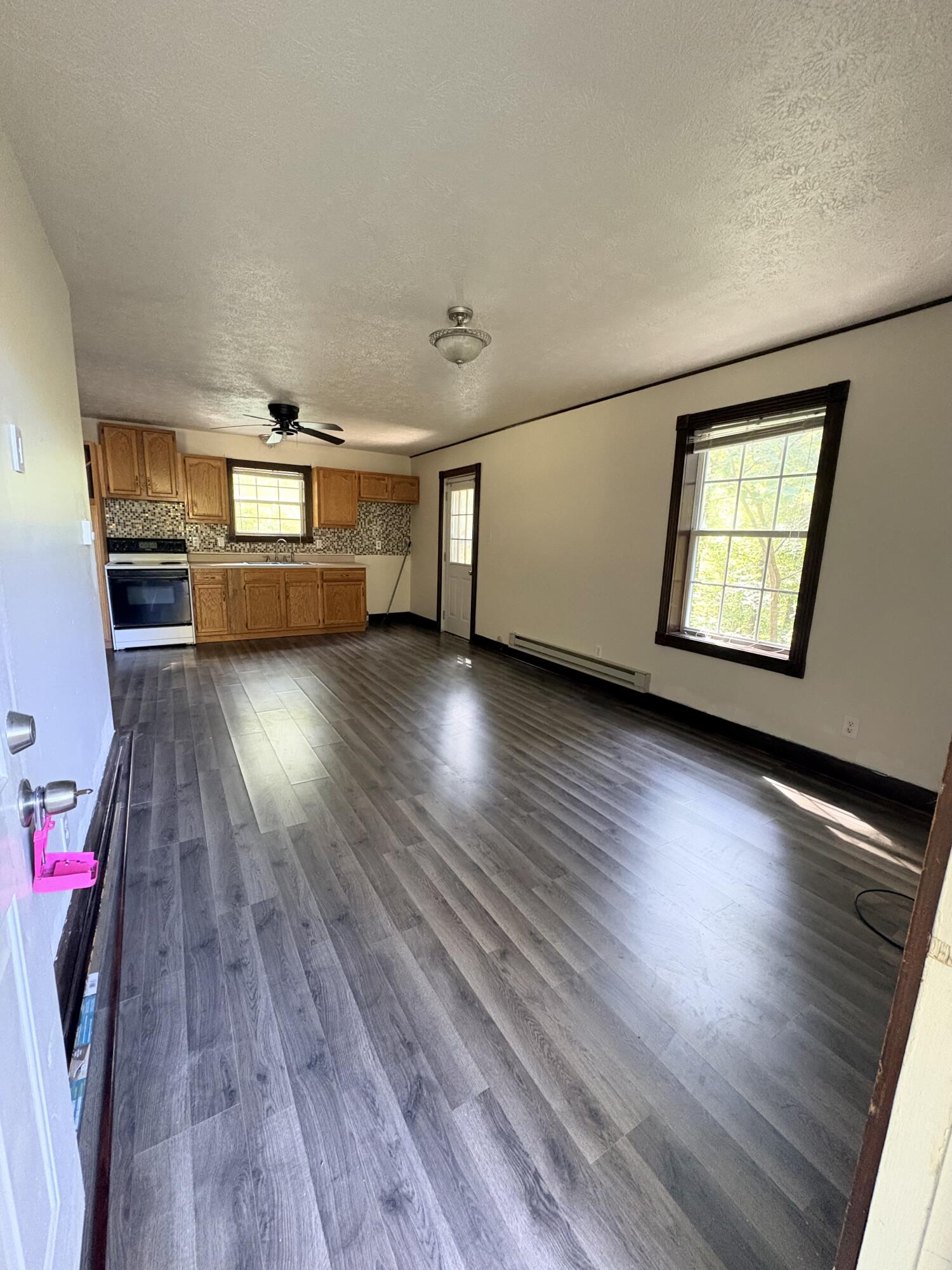 522 Town Branch Road Property Photo 8