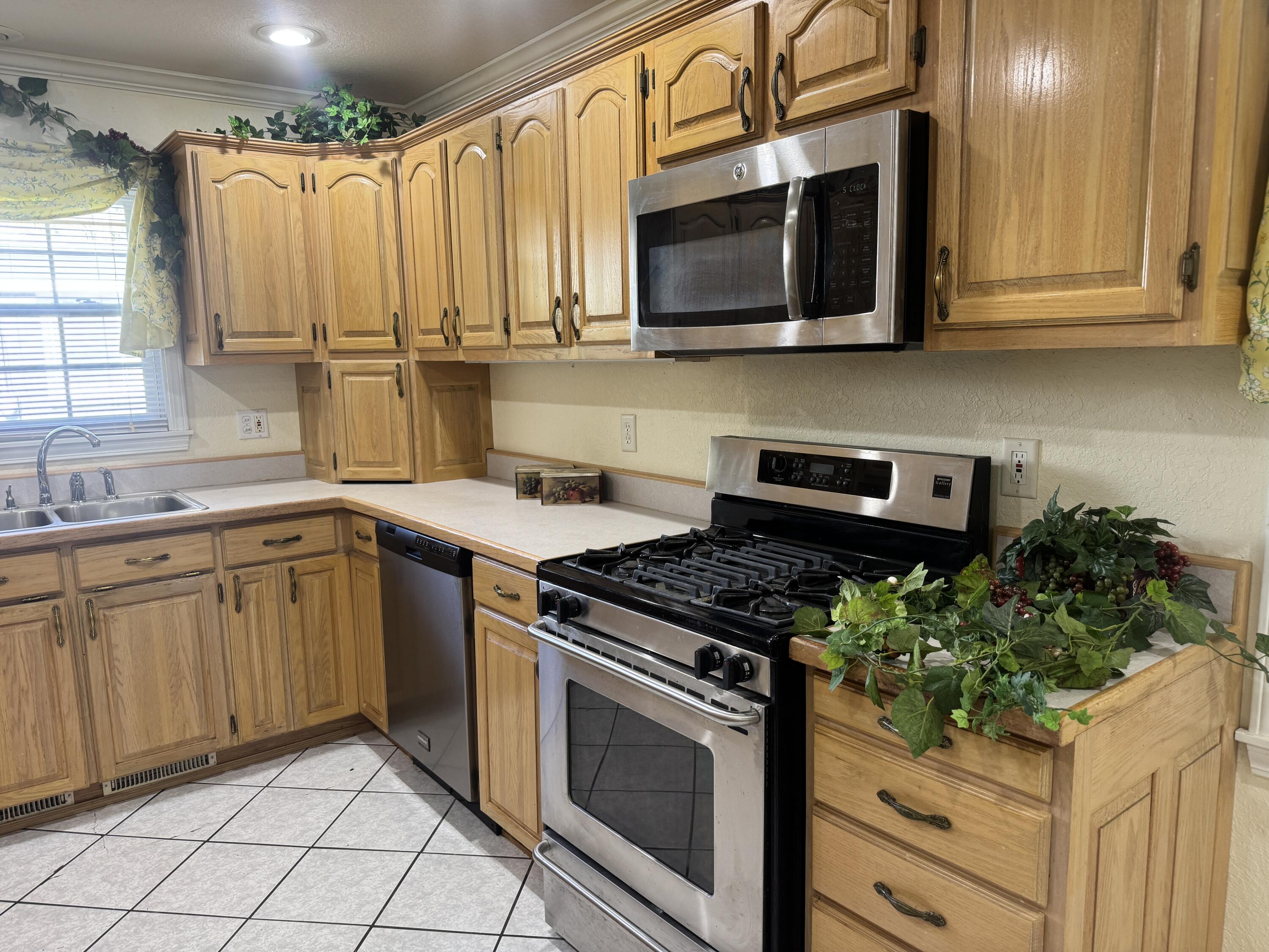 309 S 13th Street Property Photo 10