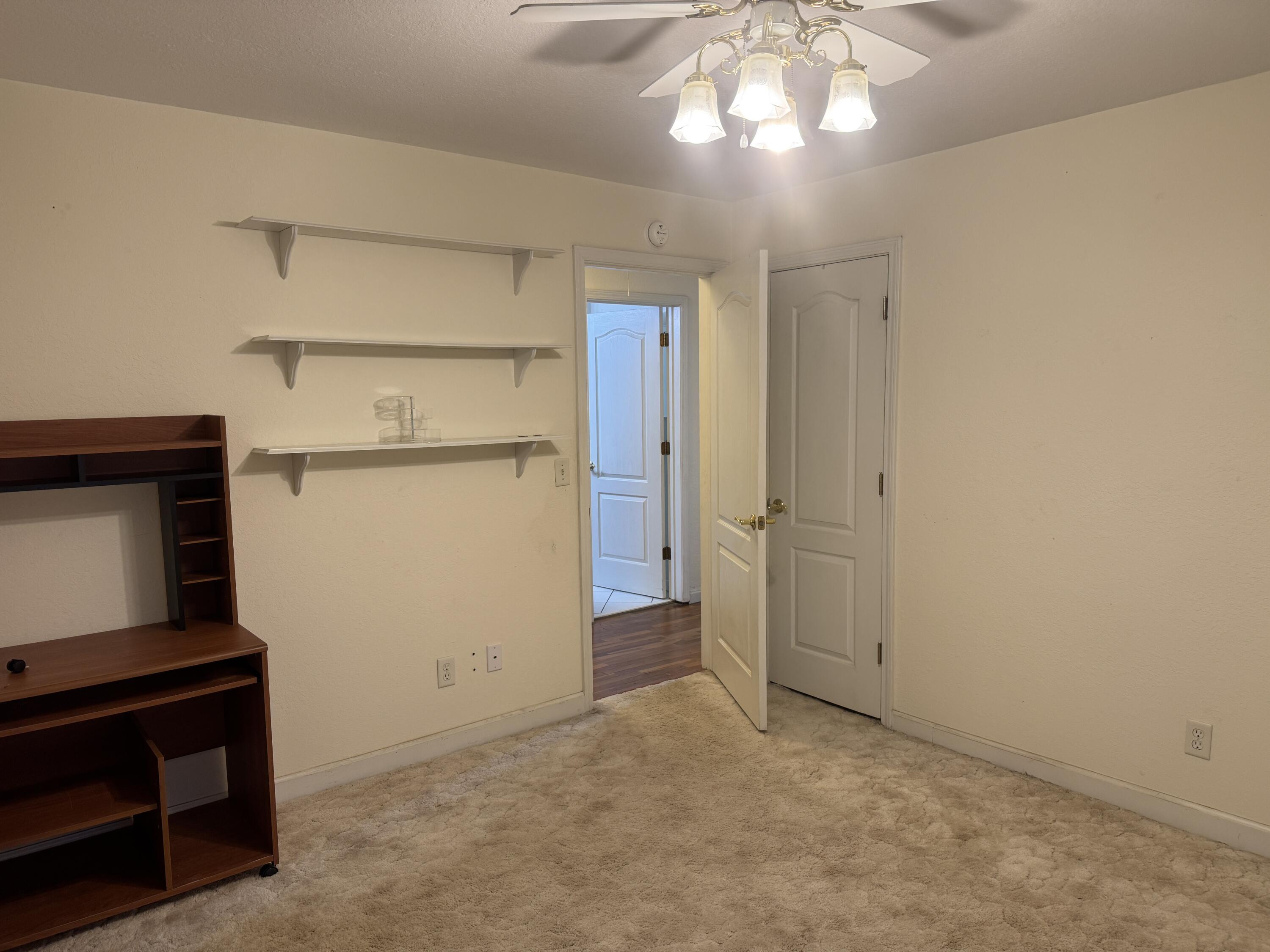 309 S 13th Street Property Photo 15