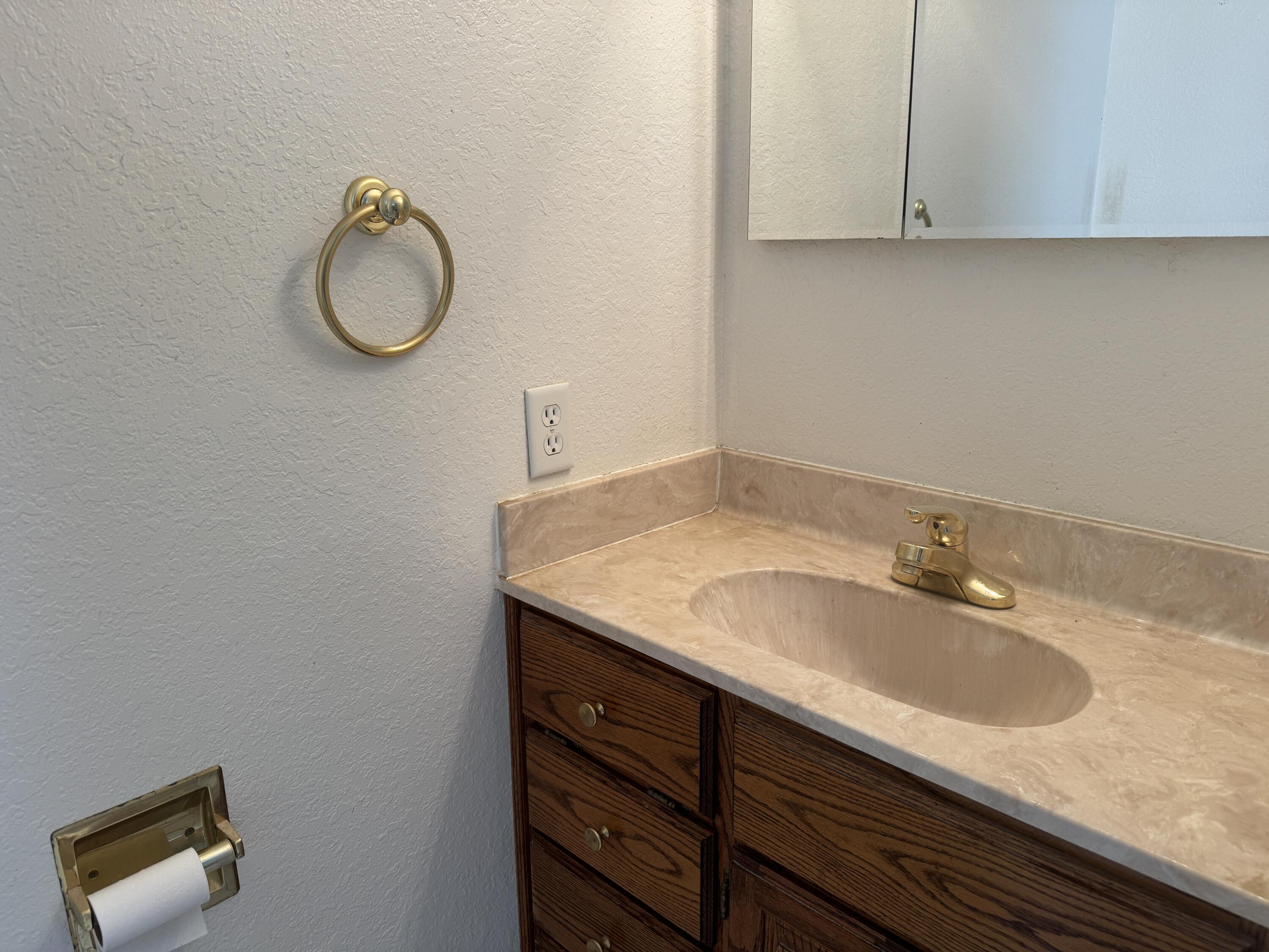 309 S 13th Street Property Photo 18