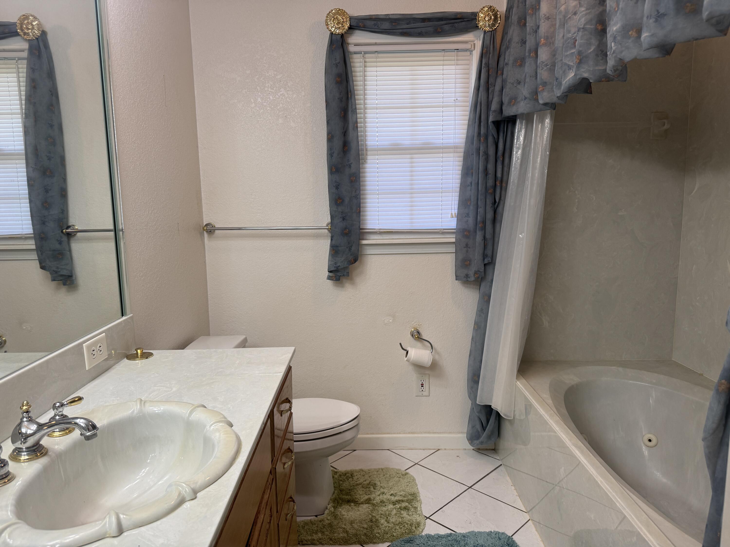309 S 13th Street Property Photo 20