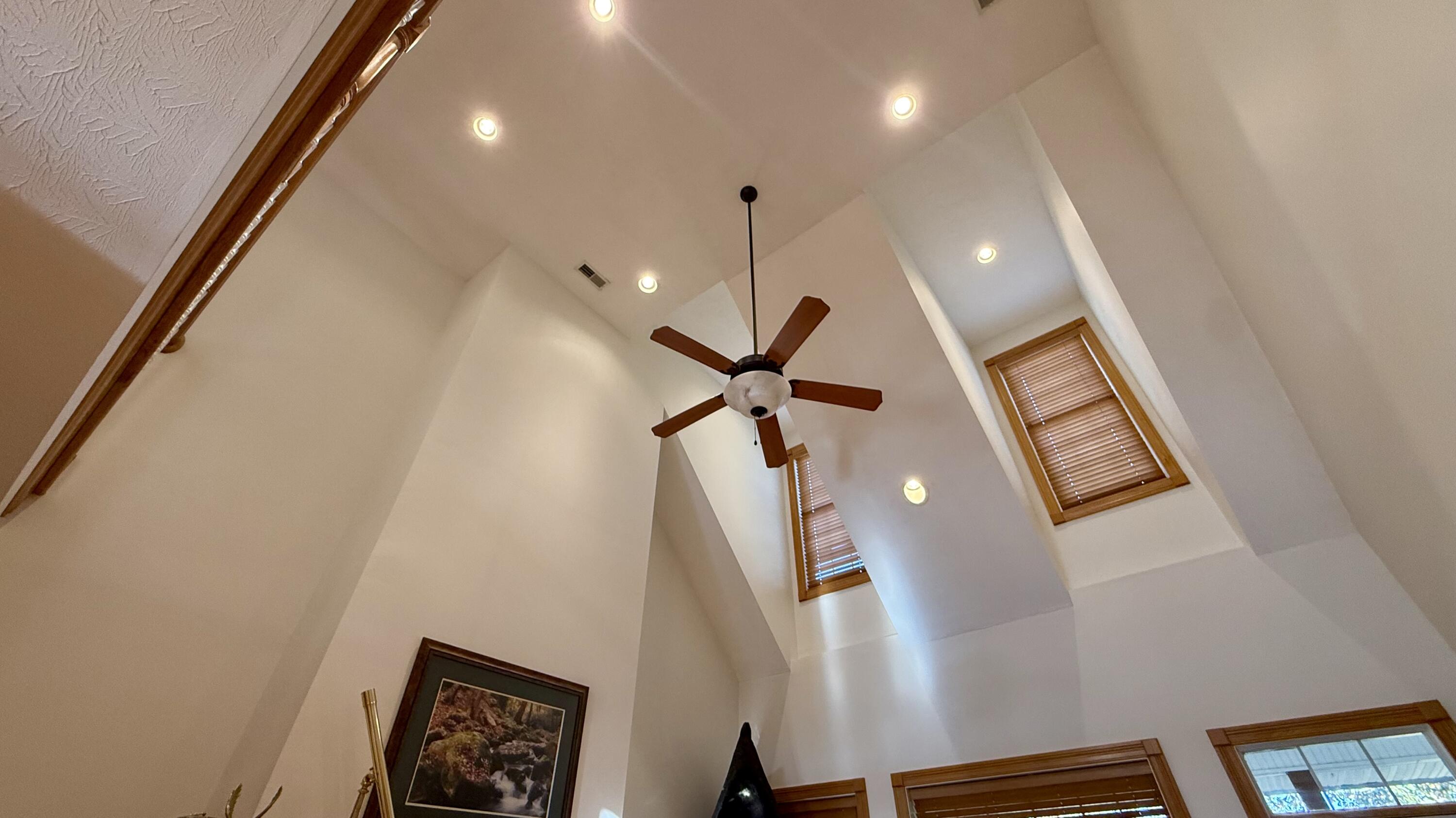 135 Laurel Road Property Photo 11