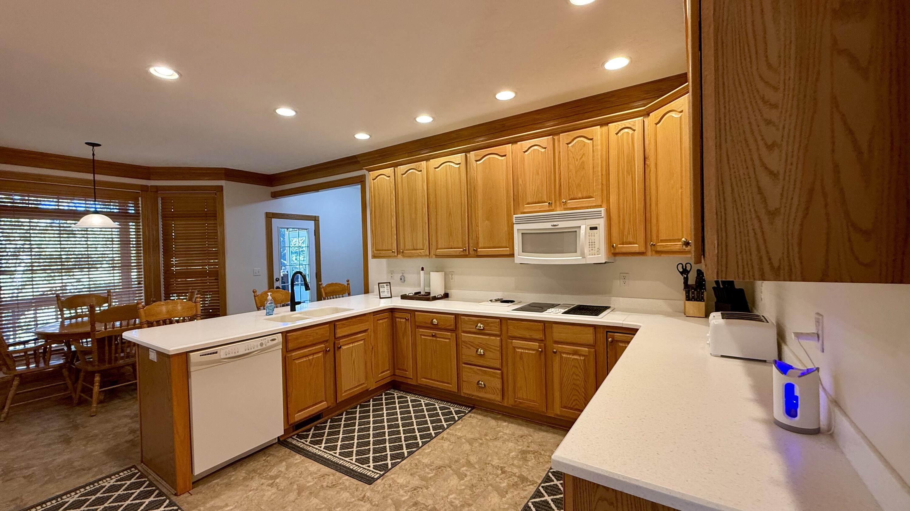 135 Laurel Road Property Photo 20
