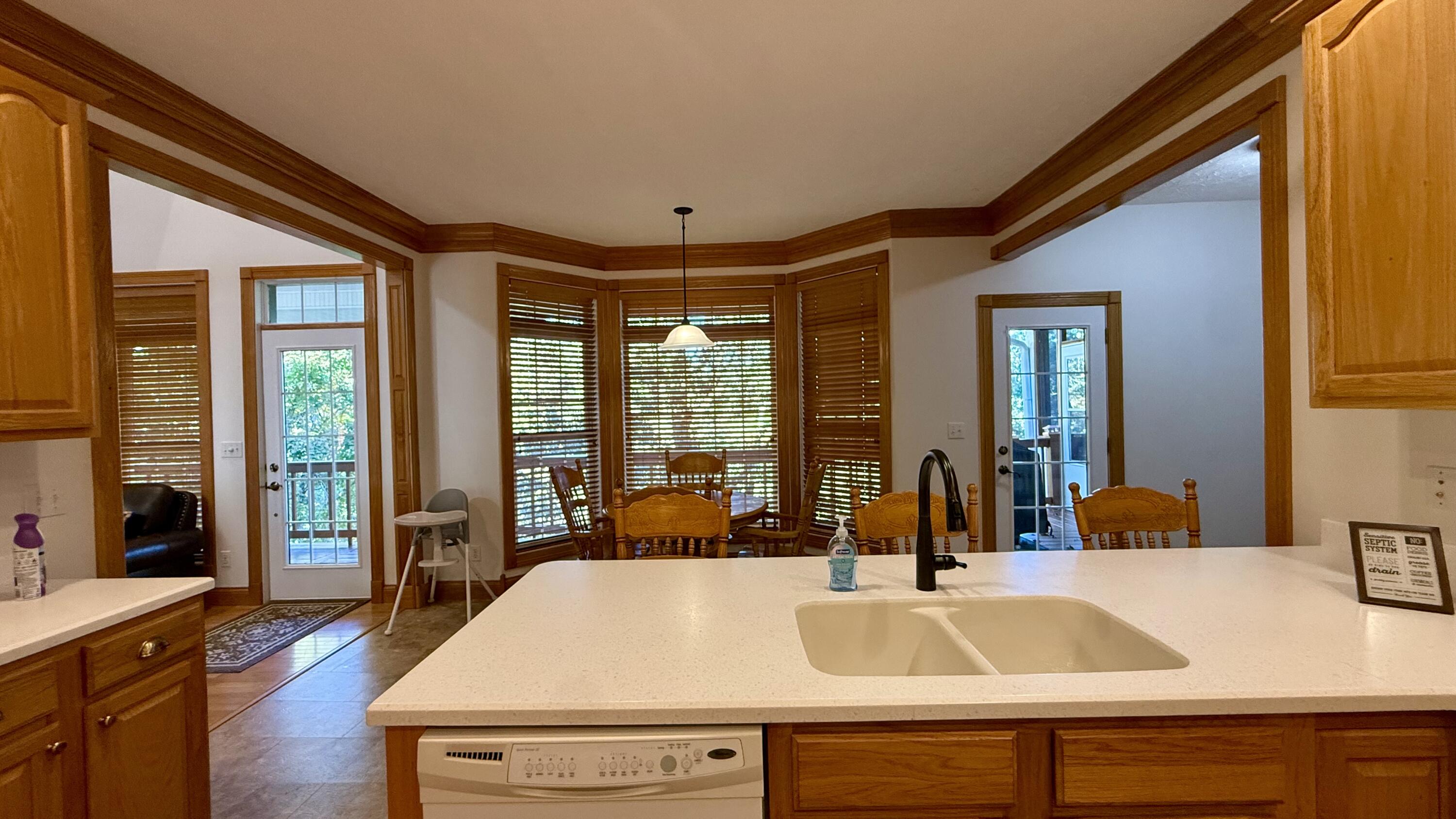 135 Laurel Road Property Photo 21