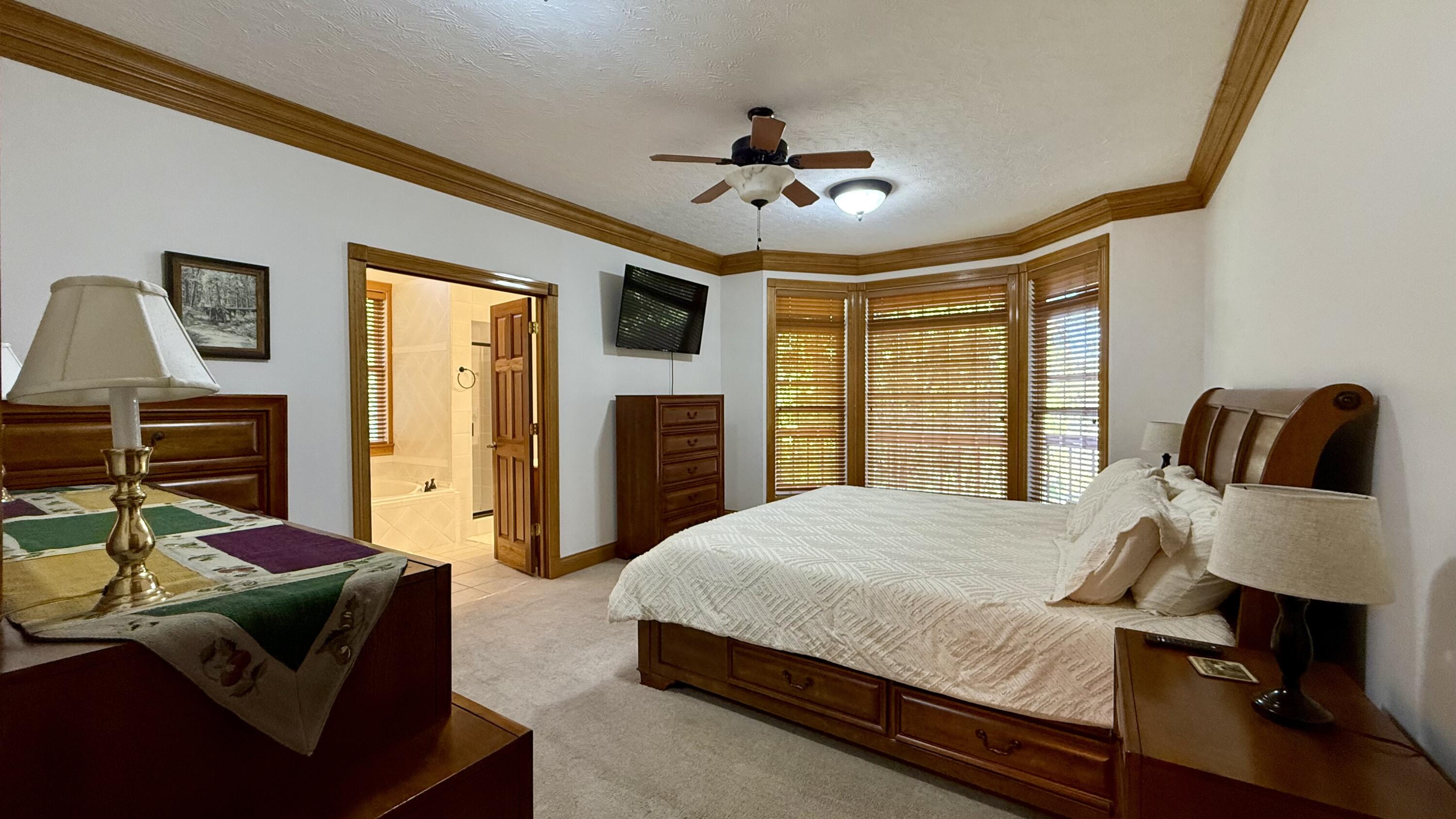 135 Laurel Road Property Photo 31