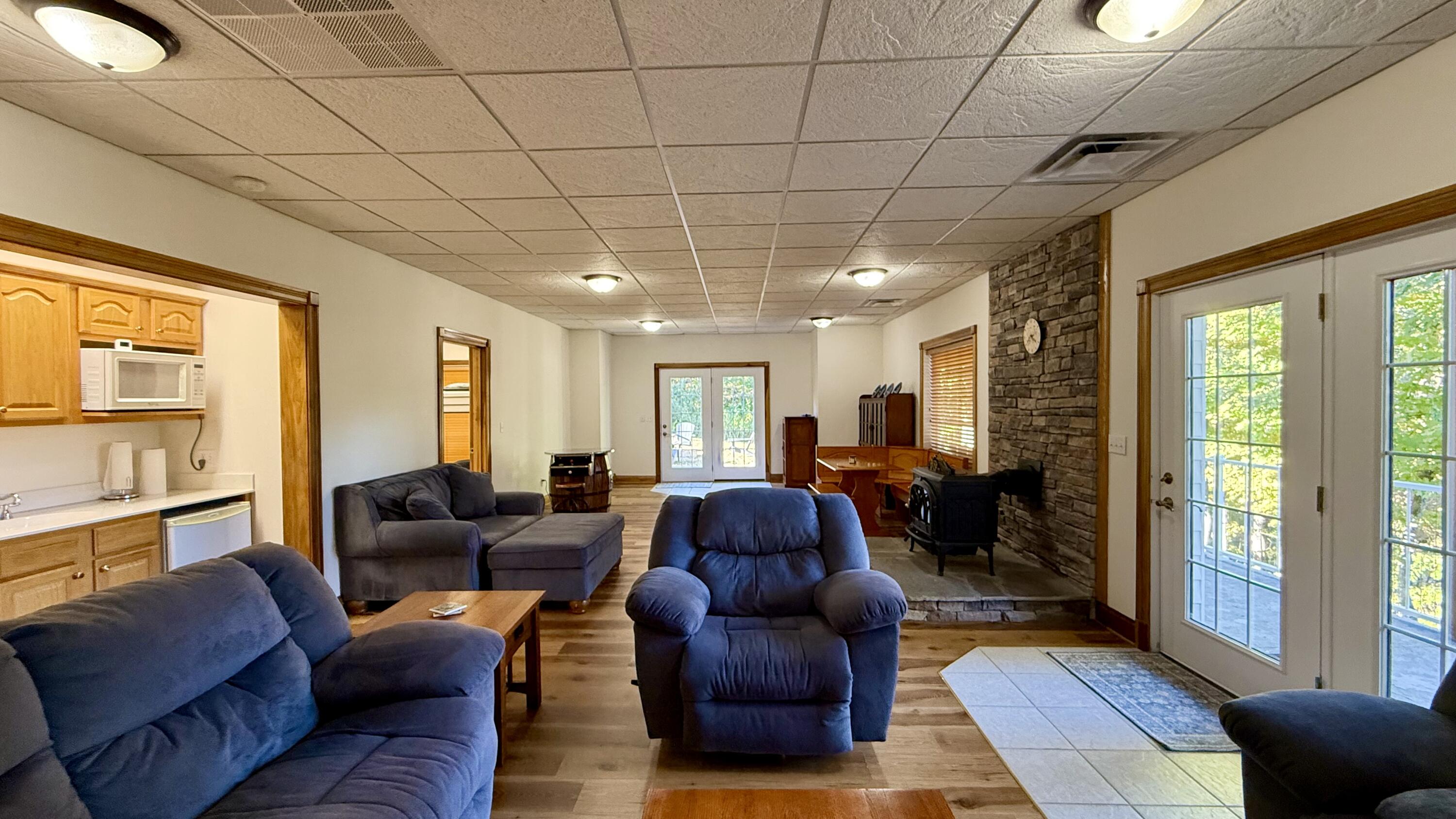 135 Laurel Road Property Photo 35
