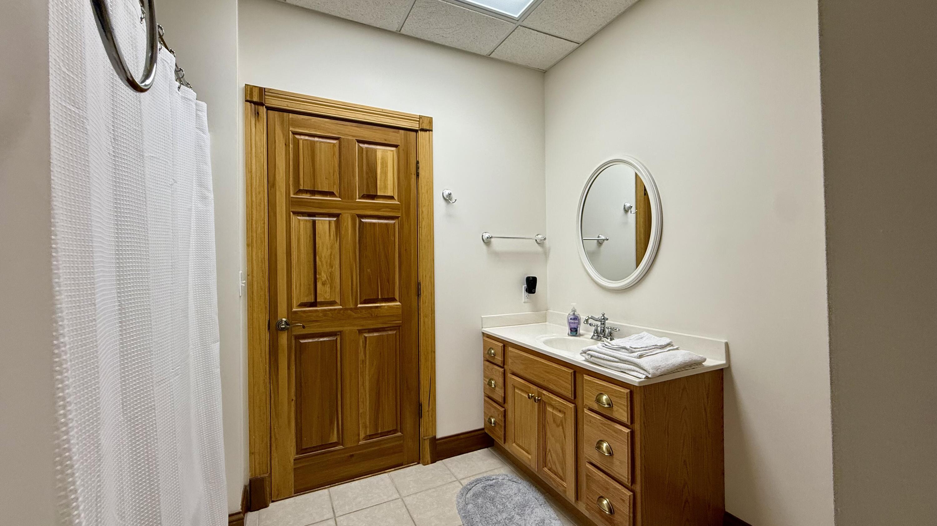 135 Laurel Road Property Photo 43
