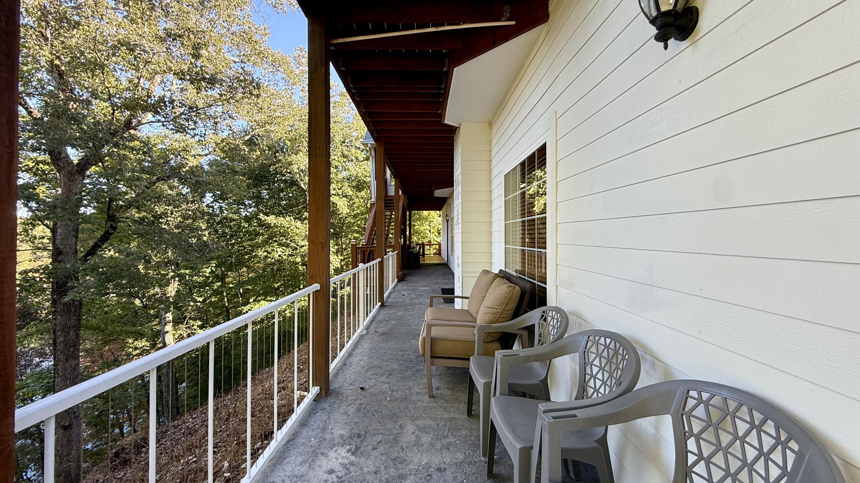 135 Laurel Road Property Photo 61