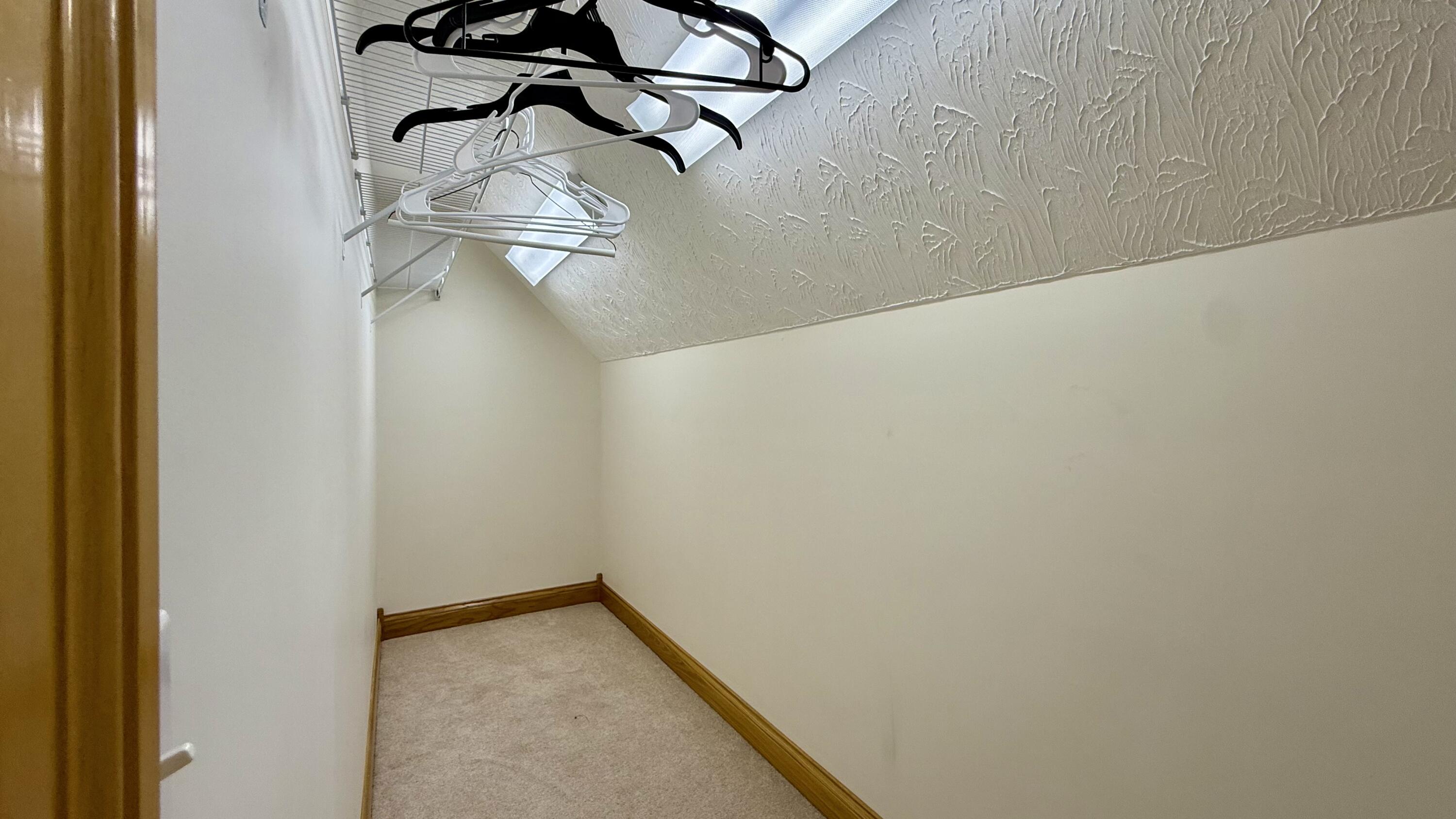 135 Laurel Road Property Photo 72