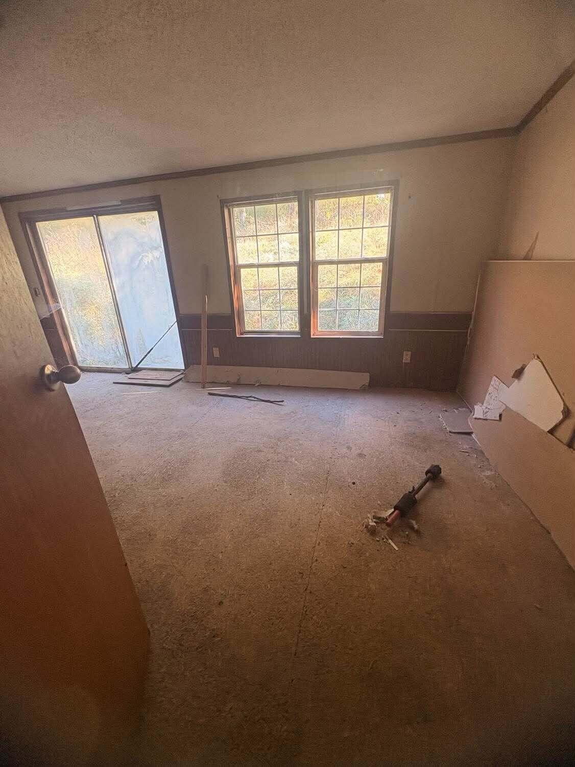 453 River Road Property Photo 5