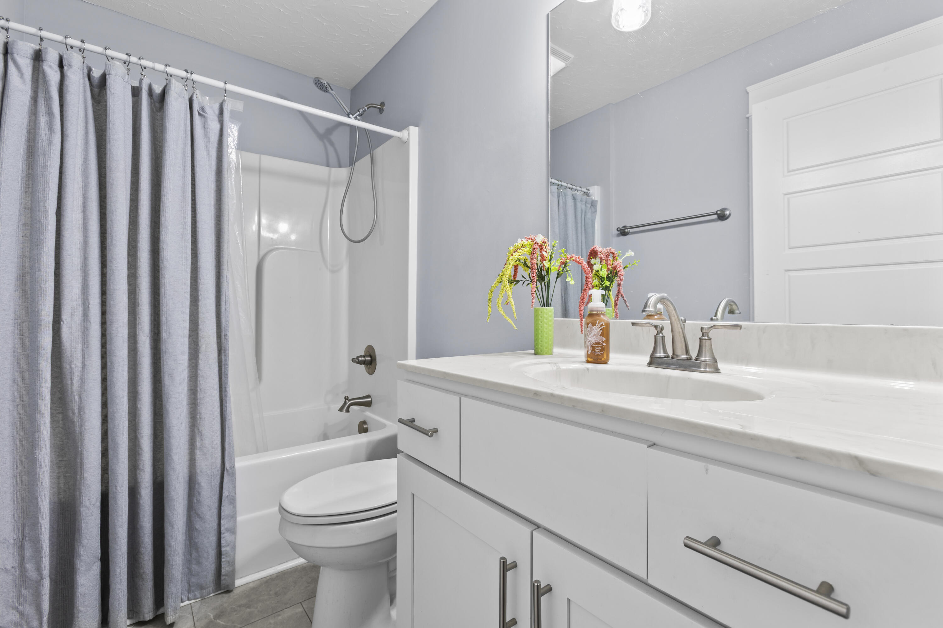1087 Twin Oaks Boulevard Property Photo 11