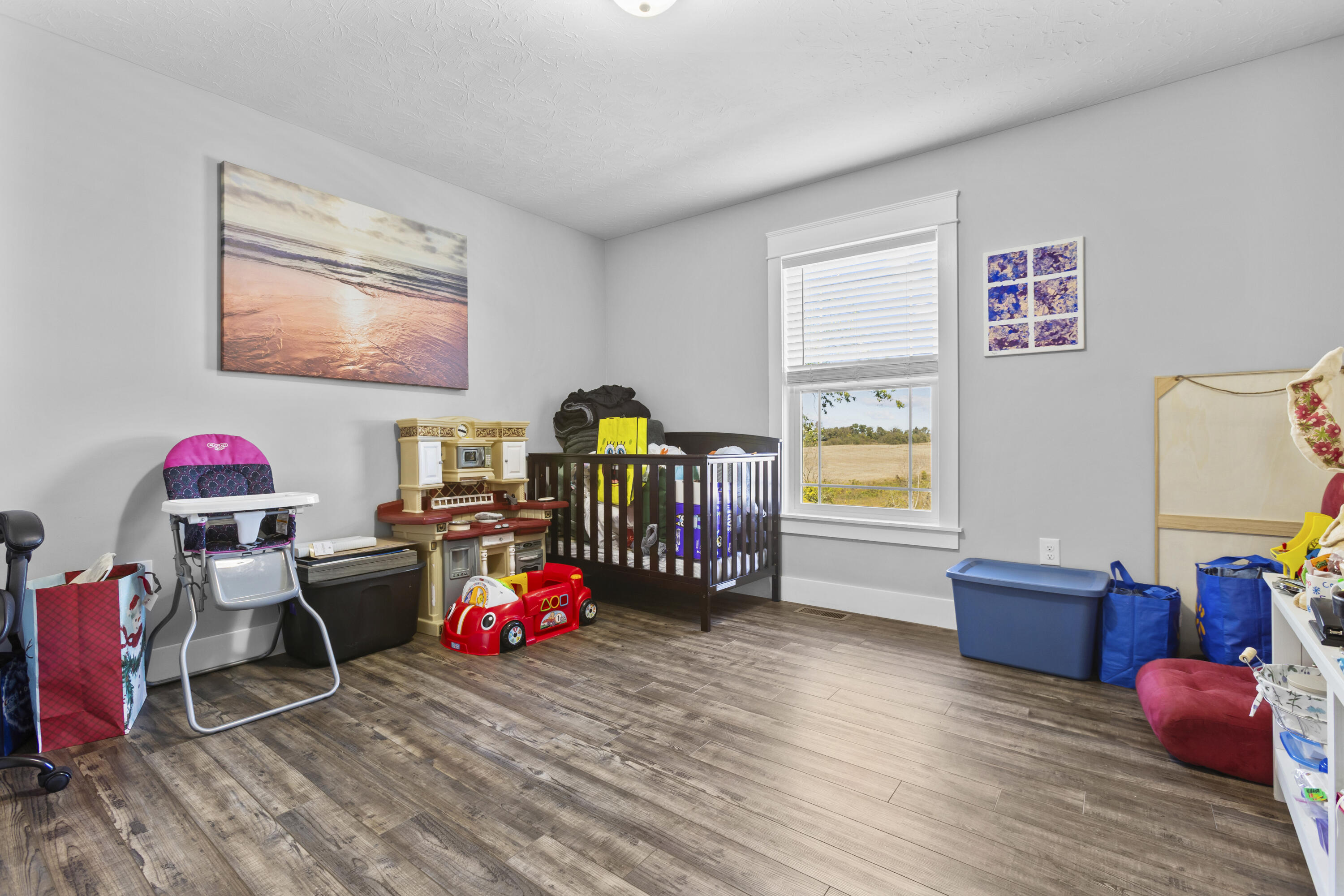 1087 Twin Oaks Boulevard Property Photo 13