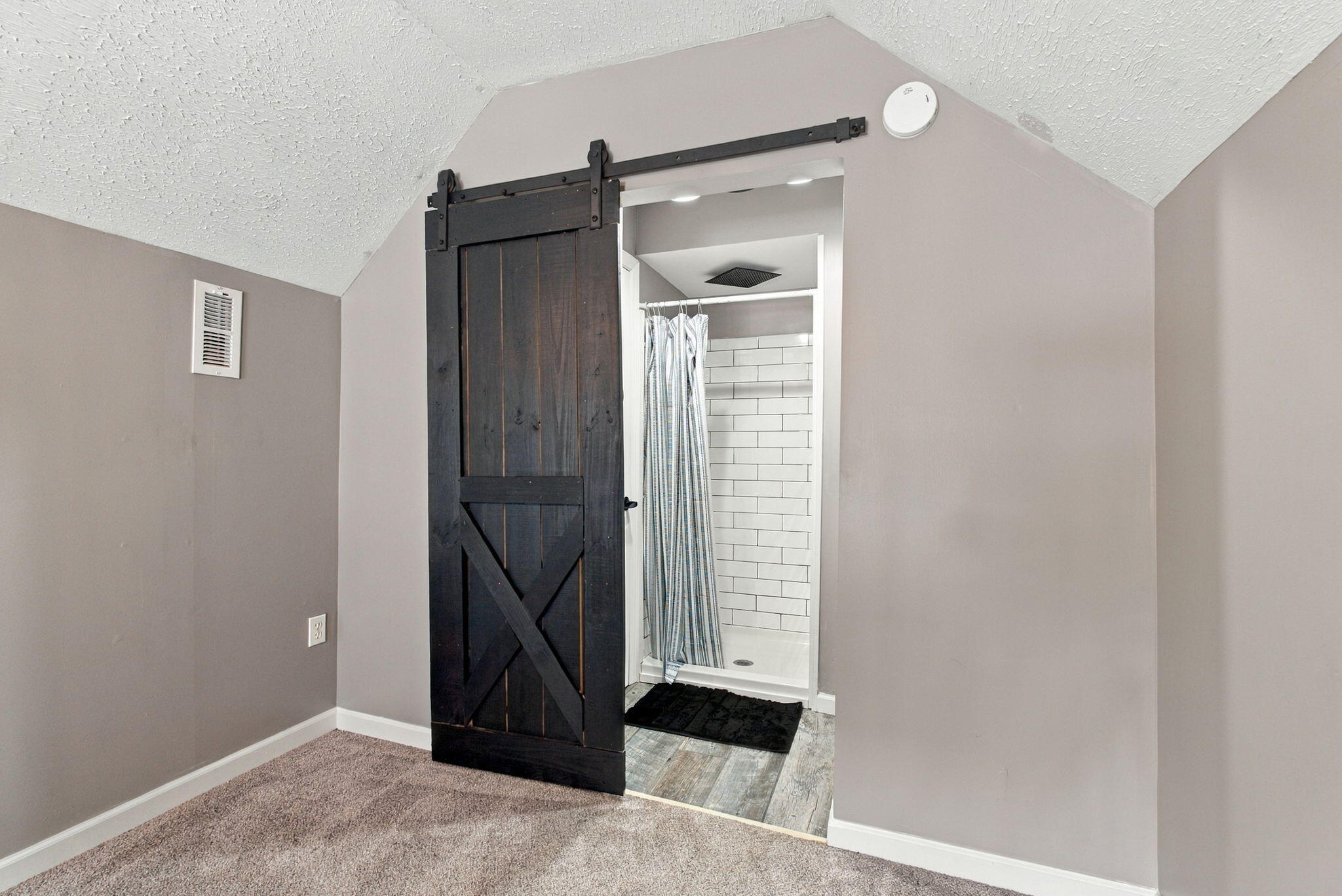 204 Sparks Avenue Property Photo 22