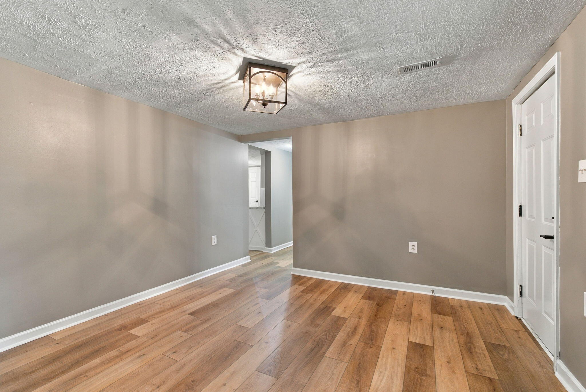 204 Sparks Avenue Property Photo 26