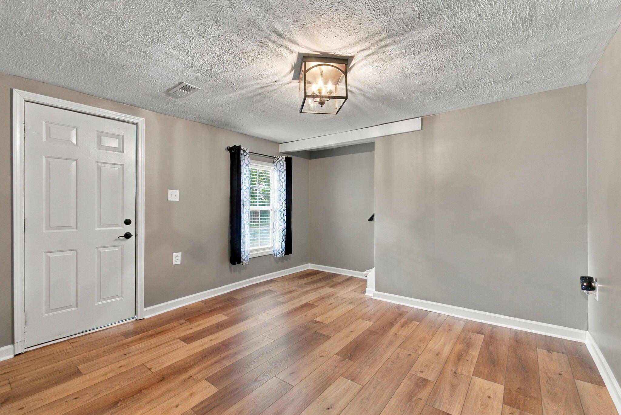 204 Sparks Avenue Property Photo 29