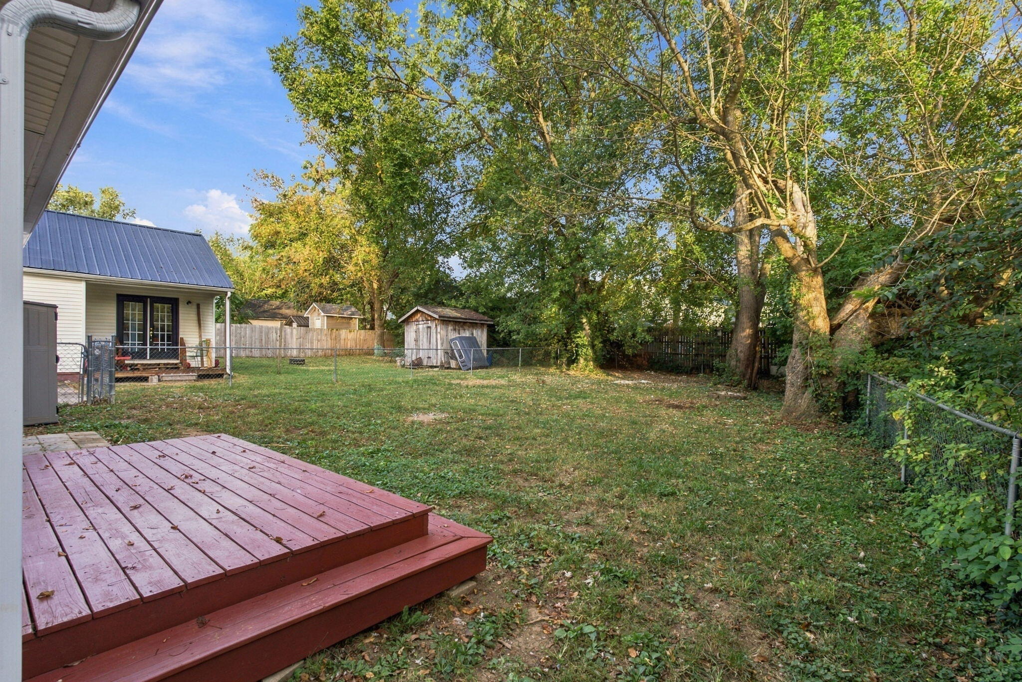 204 Sparks Avenue Property Photo 32