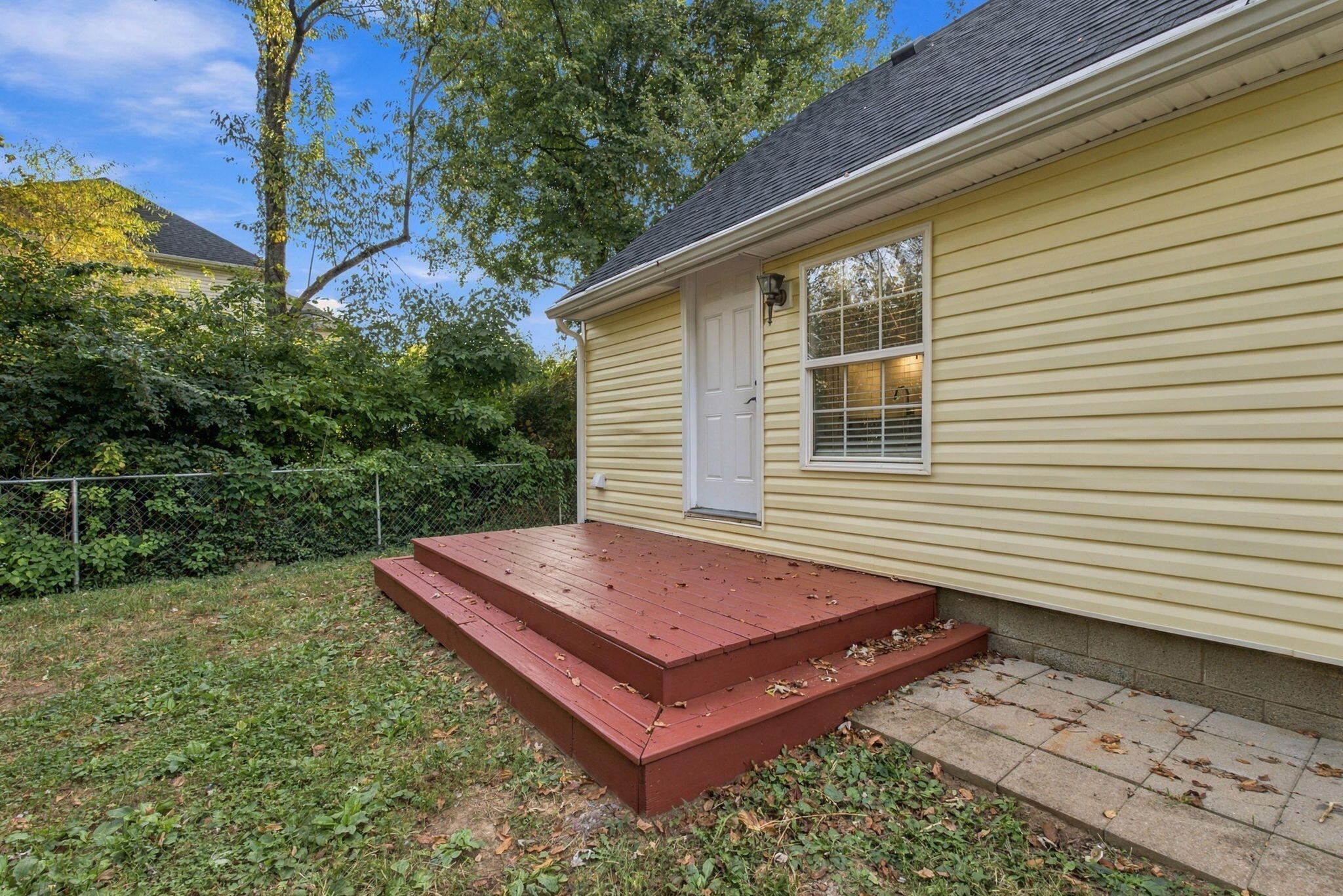 204 Sparks Avenue Property Photo 33