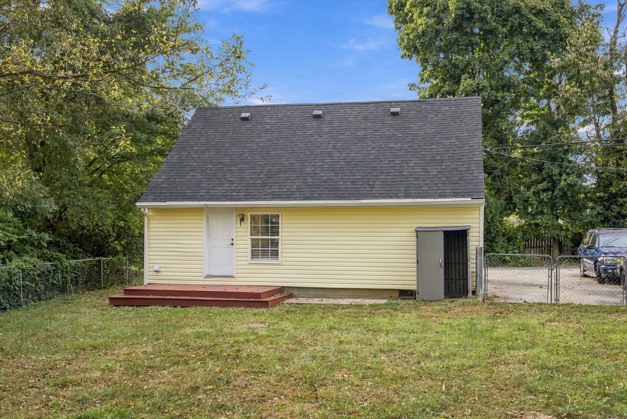204 Sparks Avenue Property Photo 35