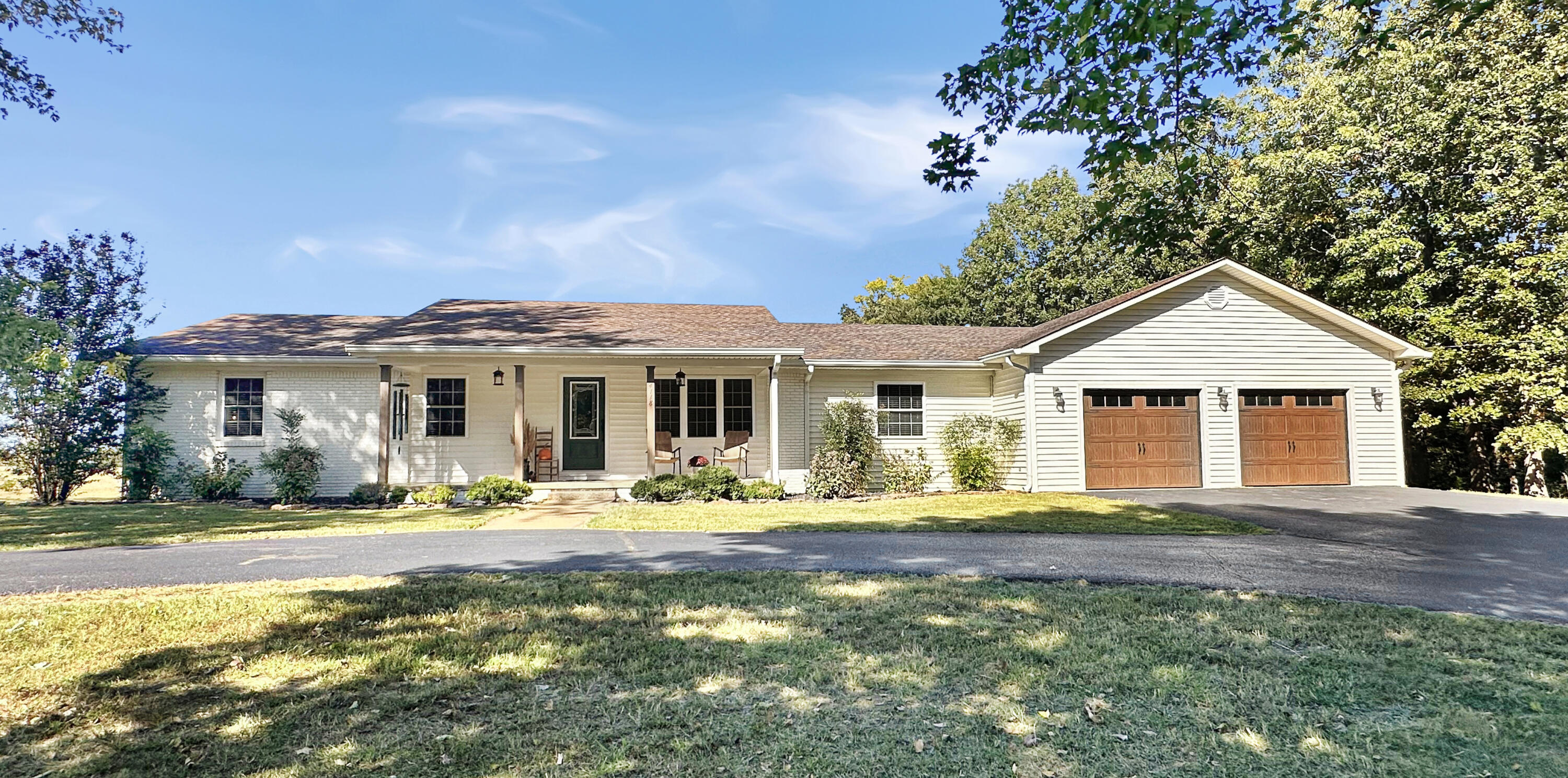 4118 Brewers Highway Property Photo 1