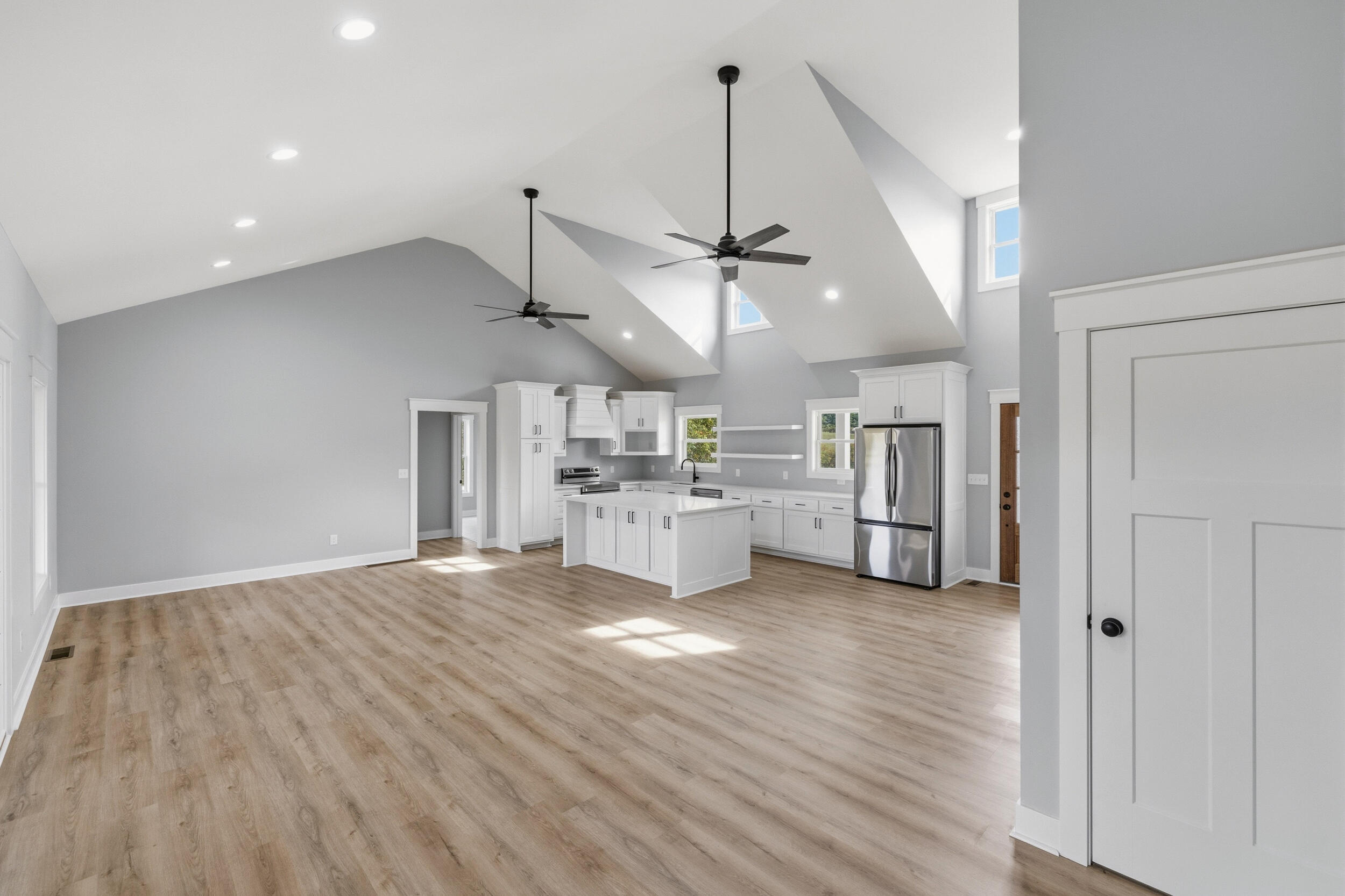 100 Chandler Drive Property Photo 12
