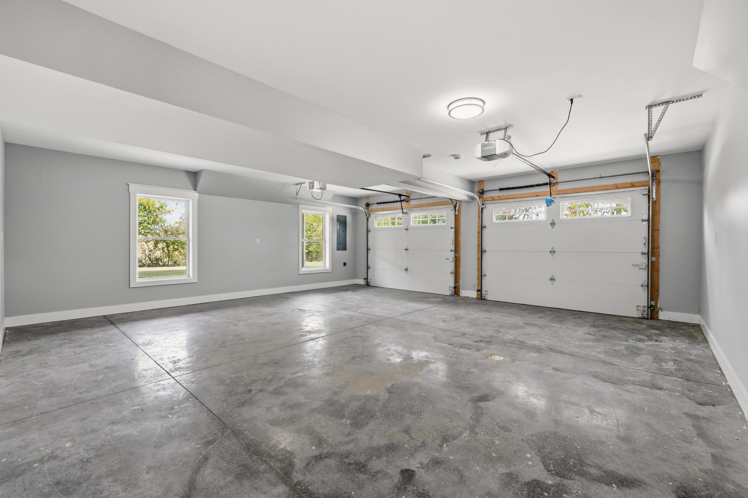 100 Chandler Drive Property Photo 34