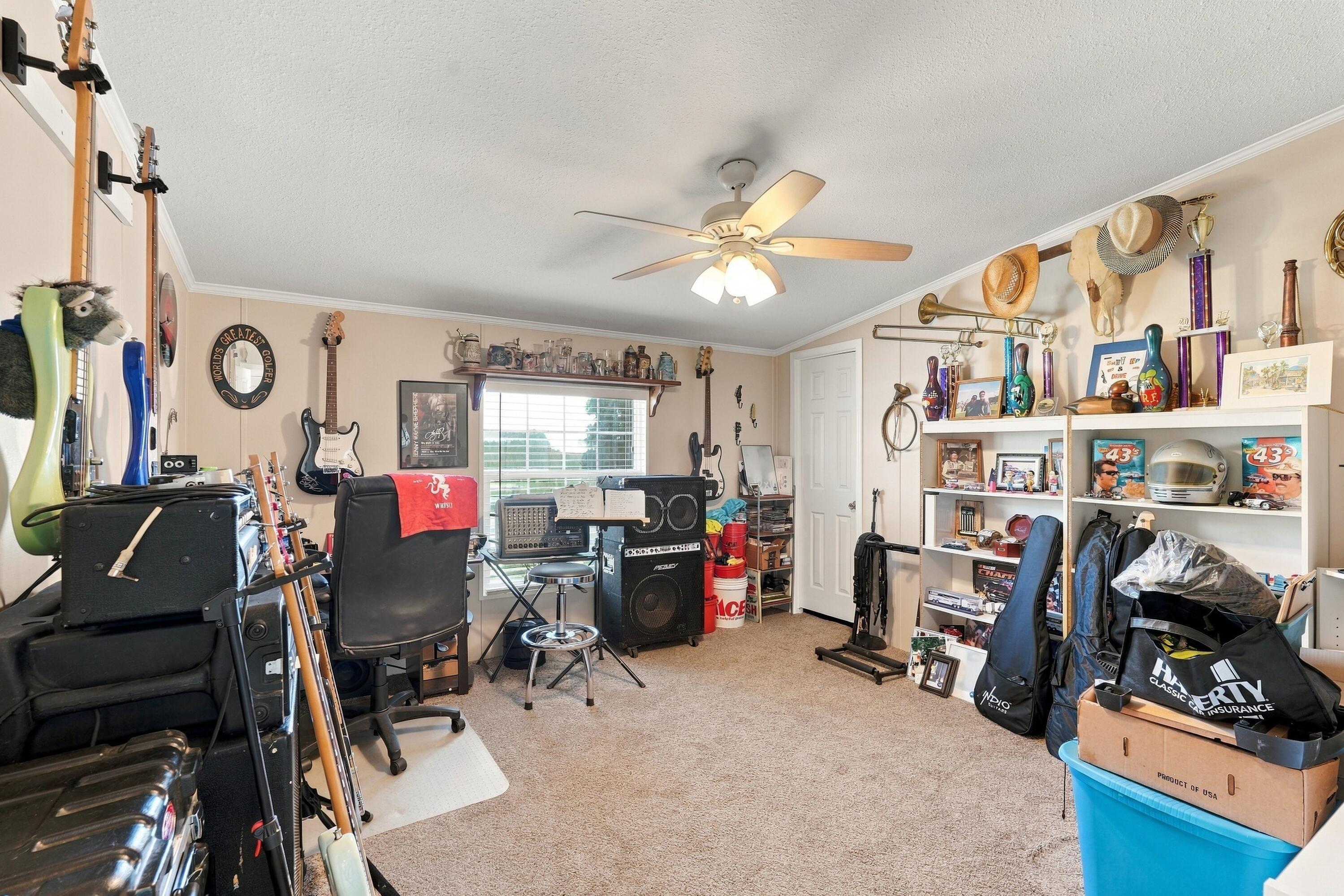 1729 Ky-93 Property Photo 23