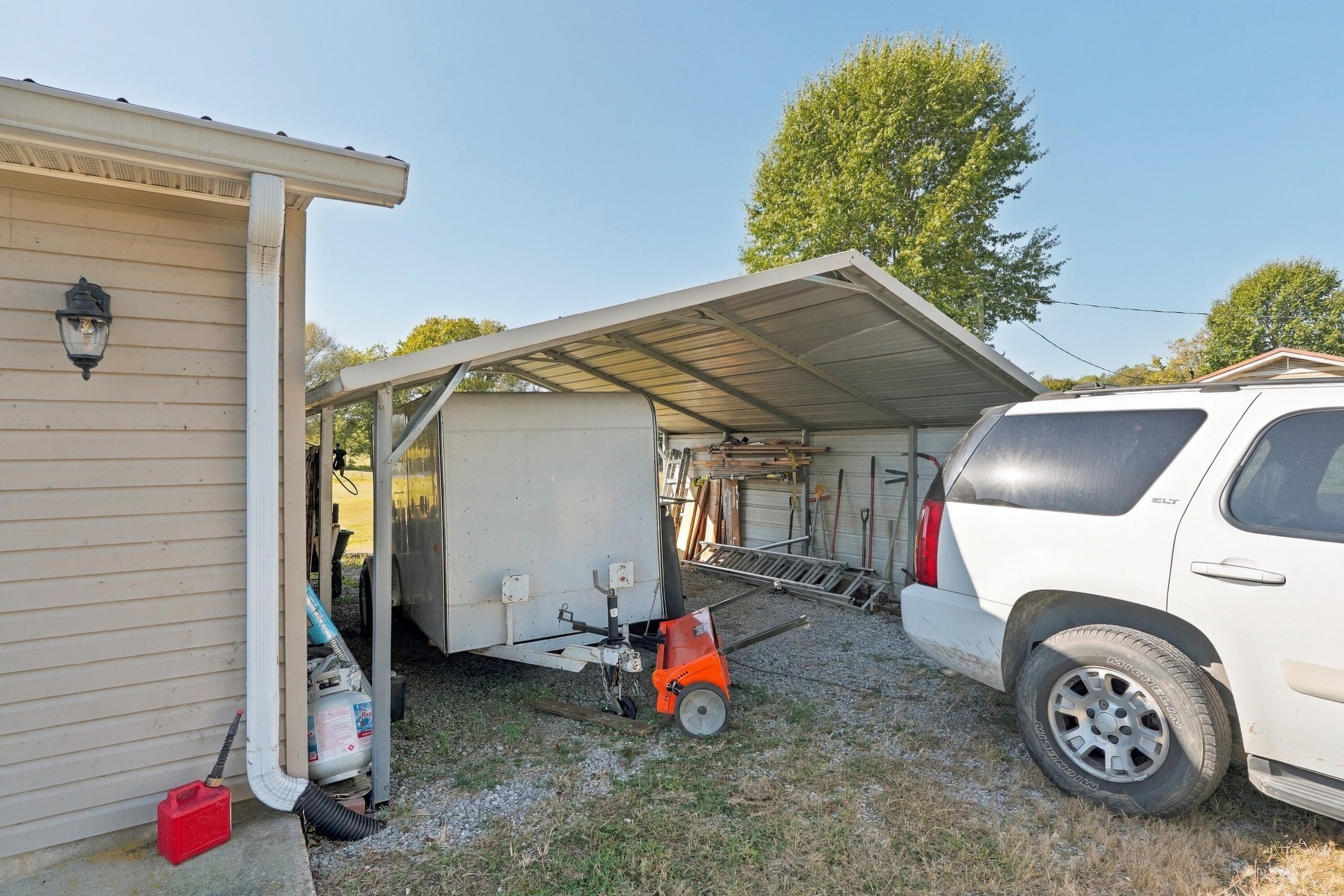 1729 Ky-93 Property Photo 28