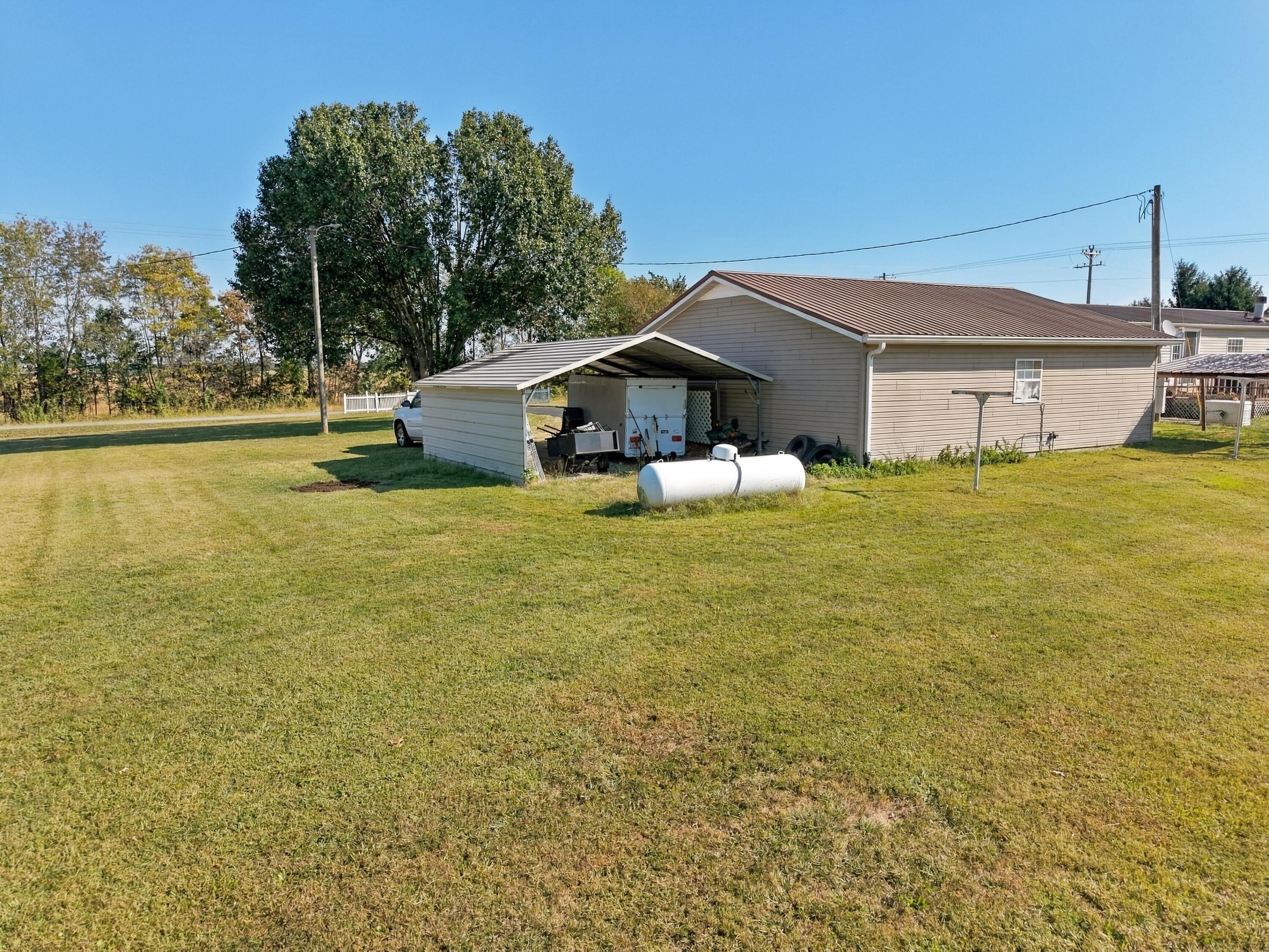 1729 Ky-93 Property Photo 30