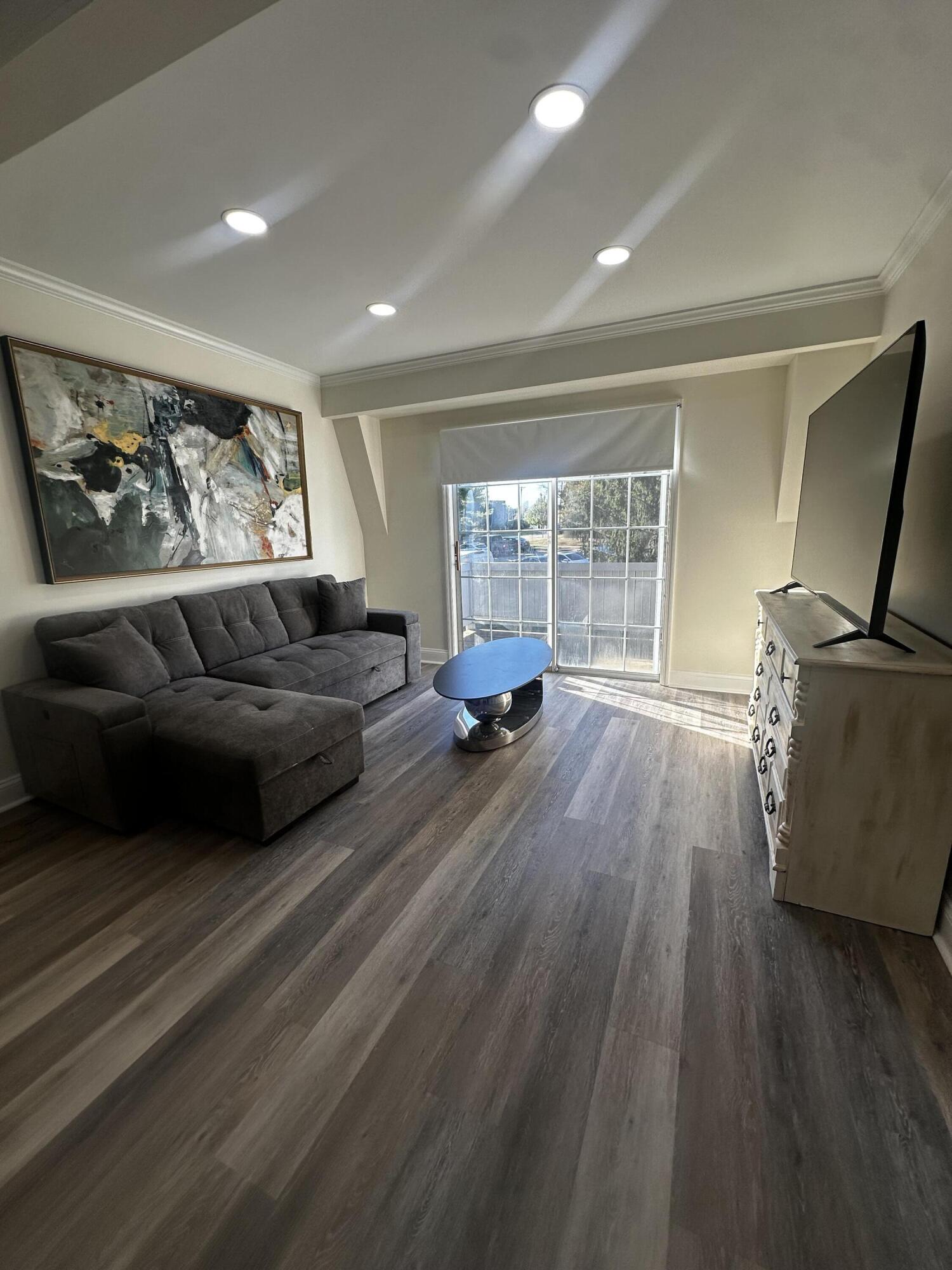 175 Malabu Drive 96 Property Photo 4