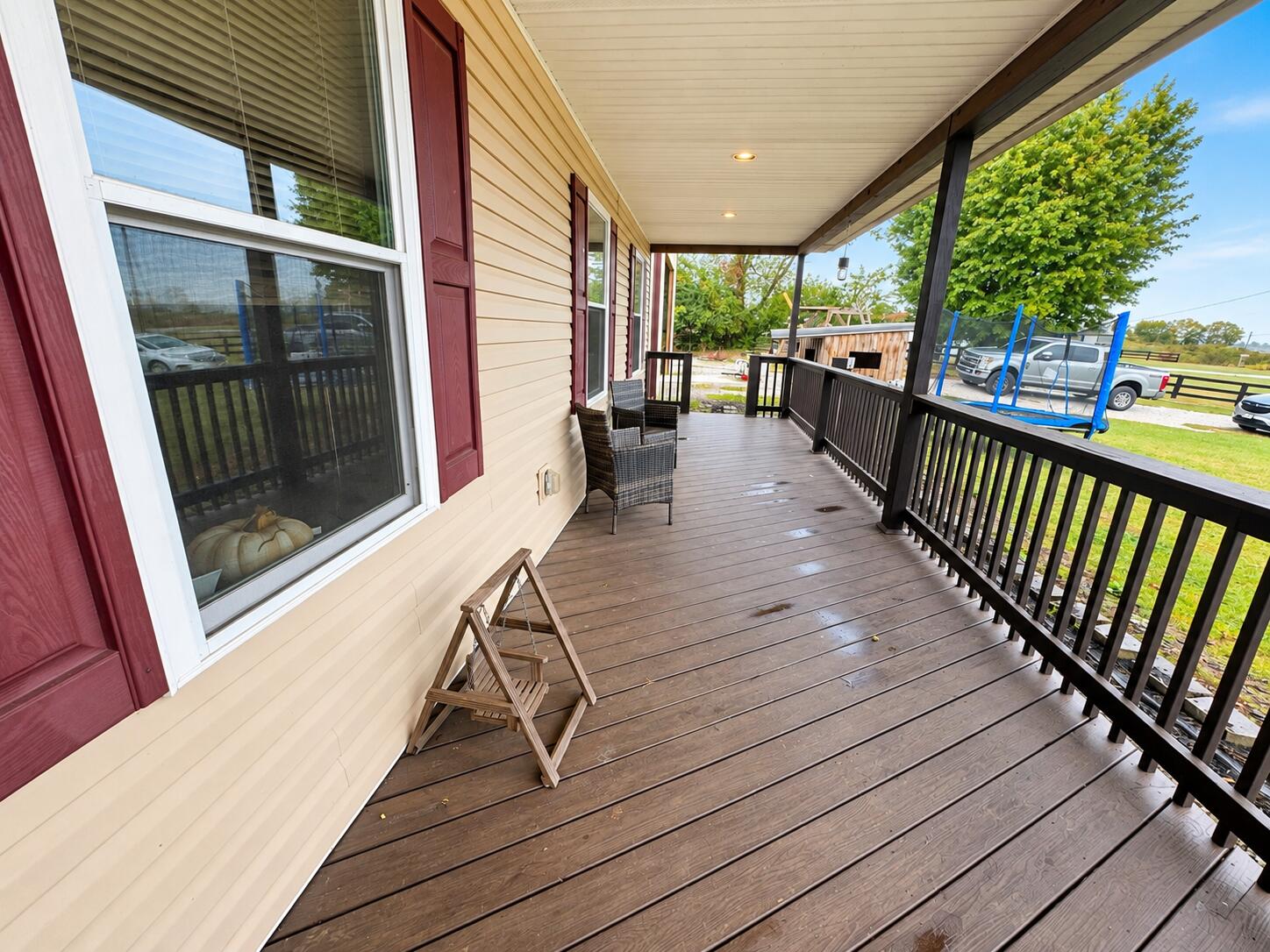 1392 S Bluegrass Road Property Photo 3