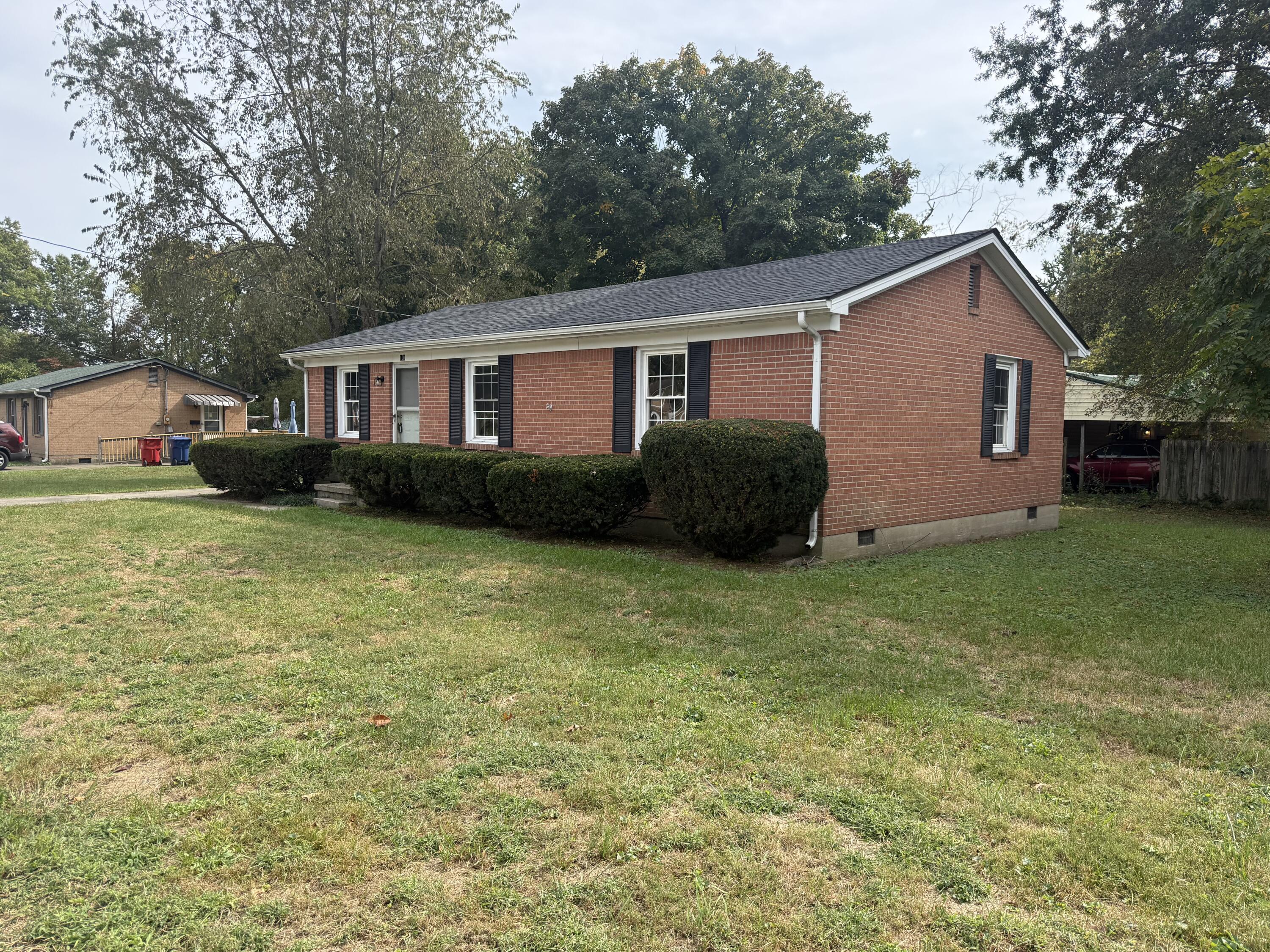 100 Brushwood Court Property Photo 1
