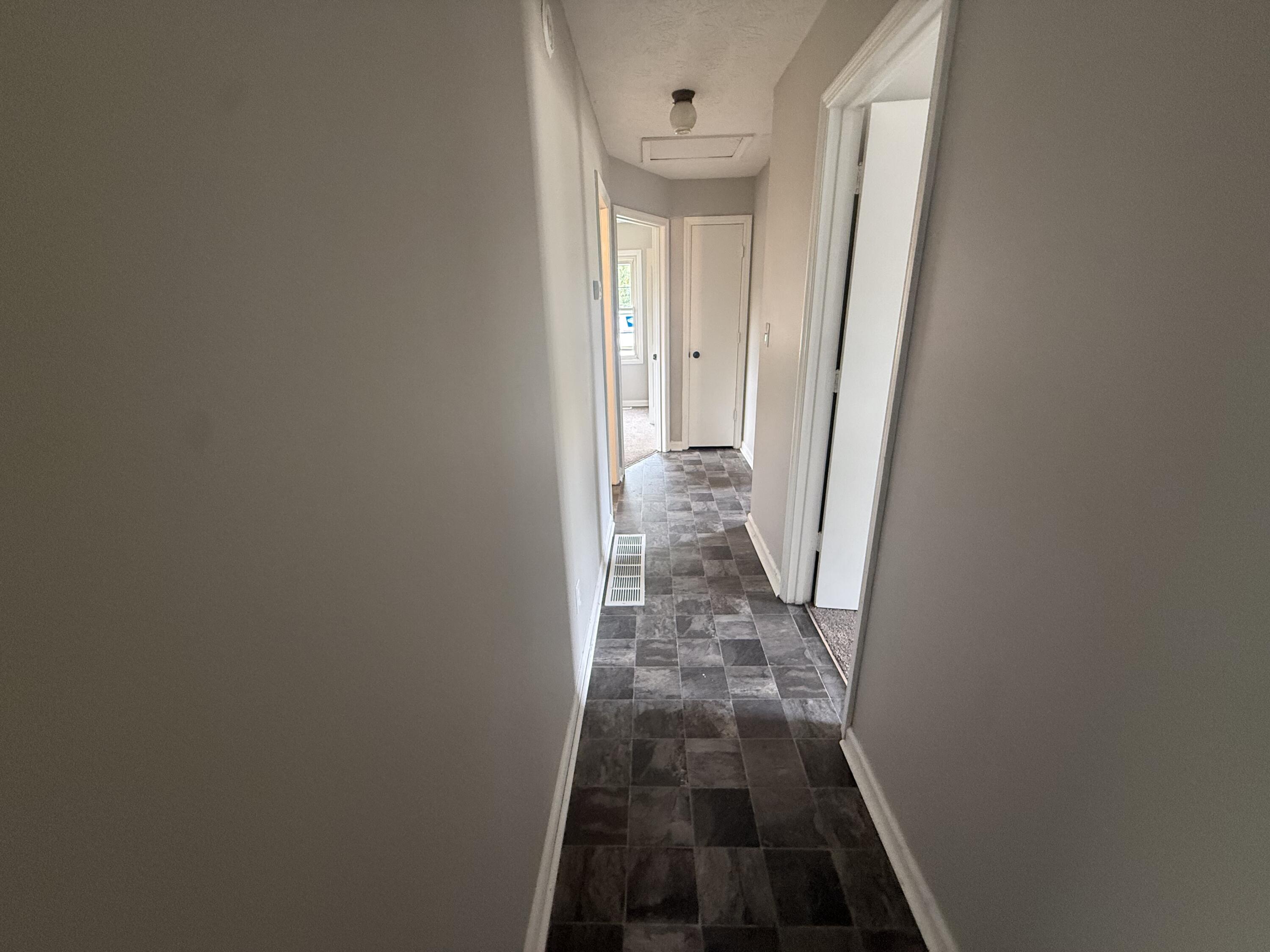100 Brushwood Court Property Photo 11