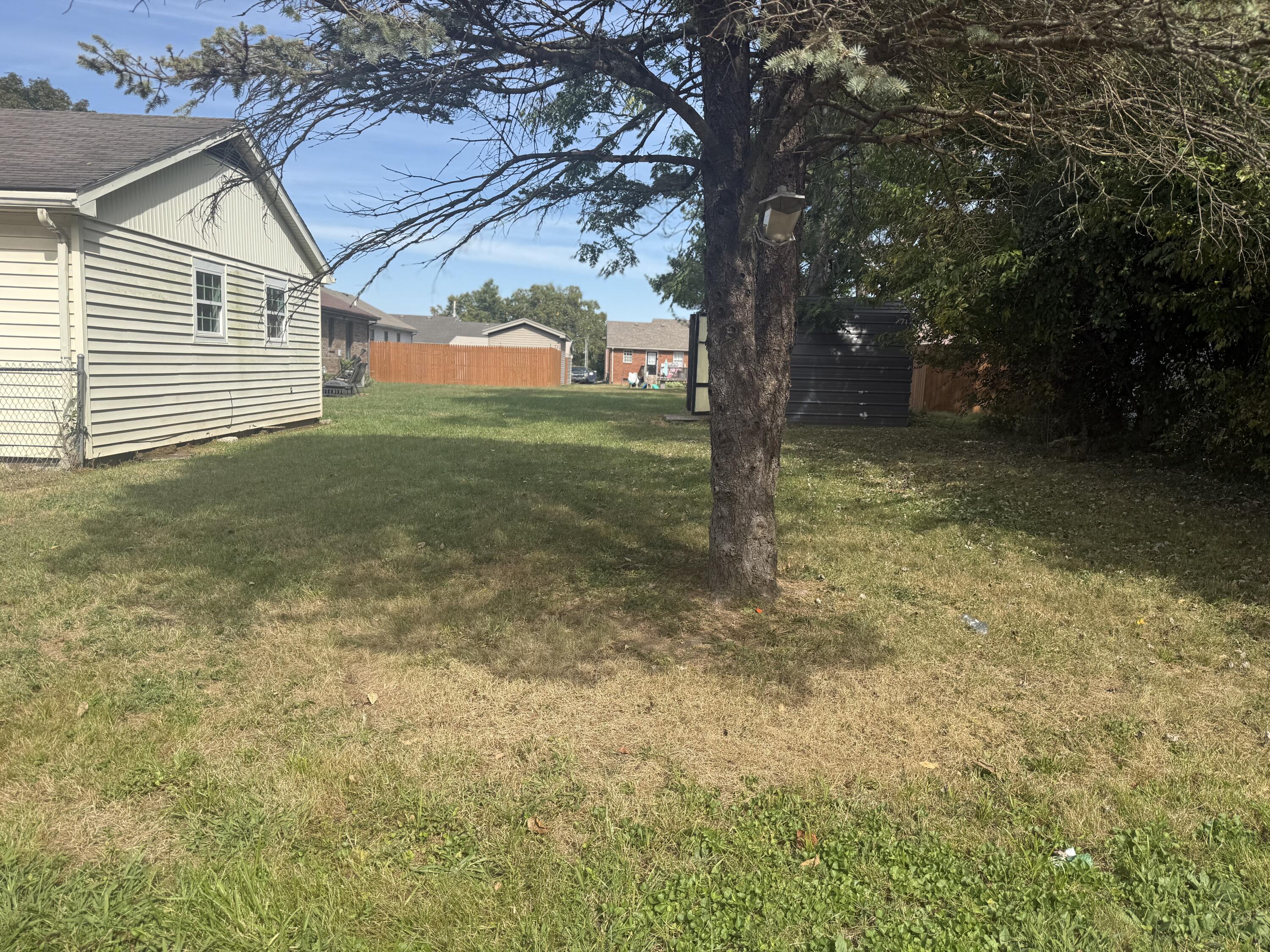 106 Lewis Street Property Photo 3