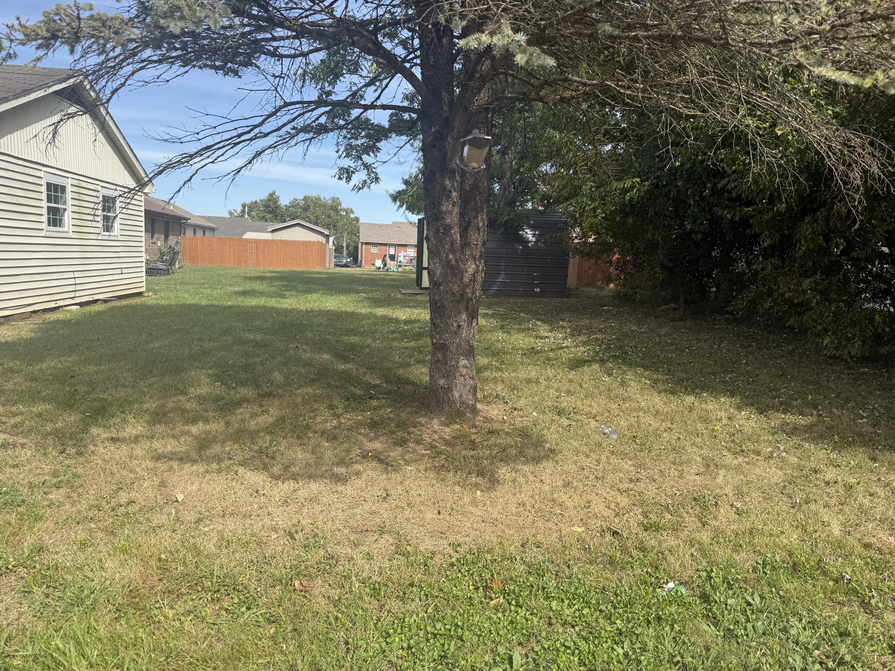 106 Lewis Street Property Photo 4