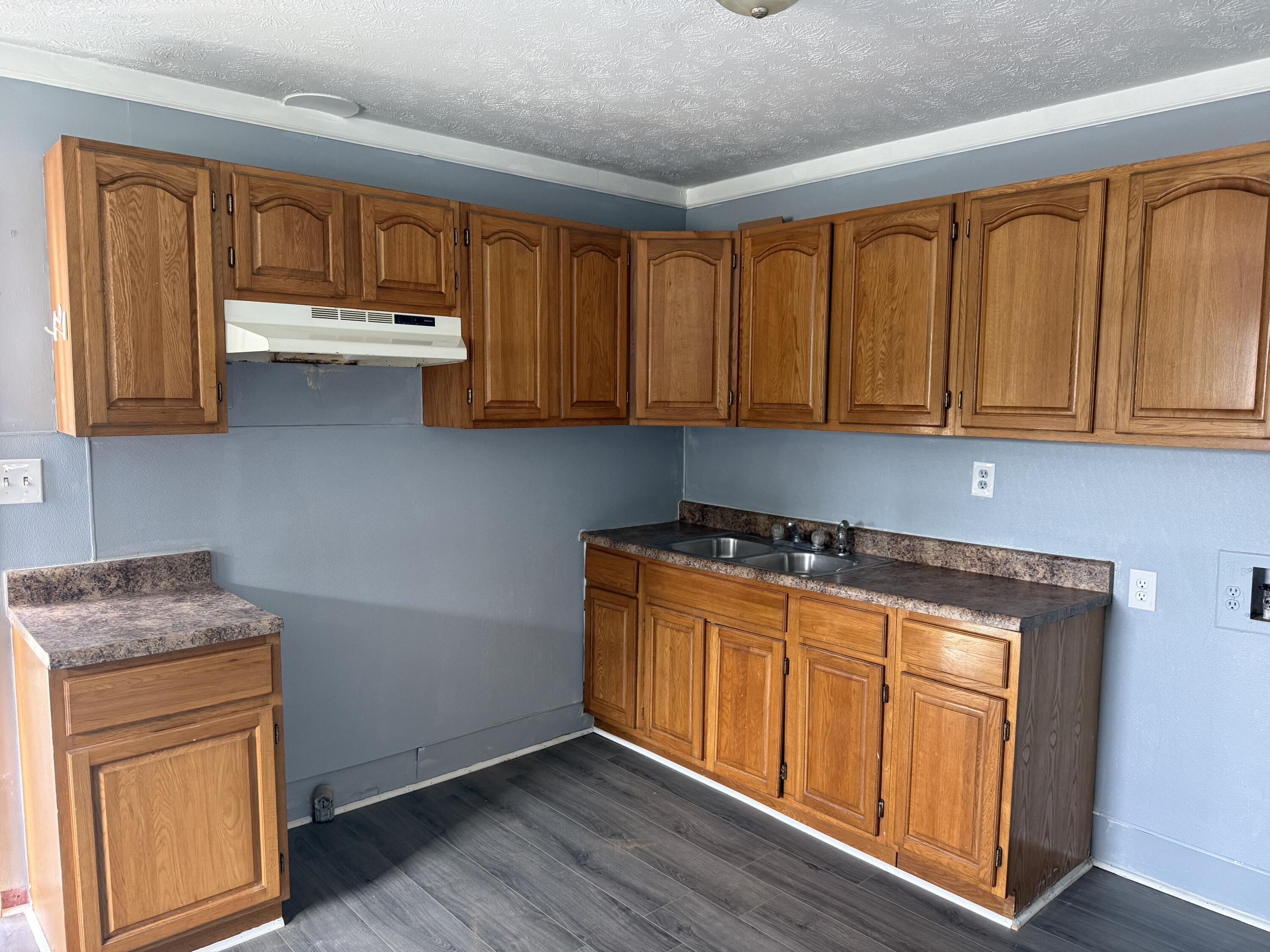 106 Lewis Street Property Photo 7