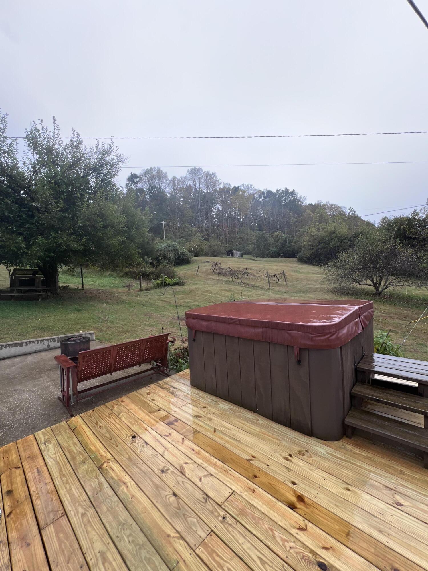 9095 Winchester Road Property Photo 11