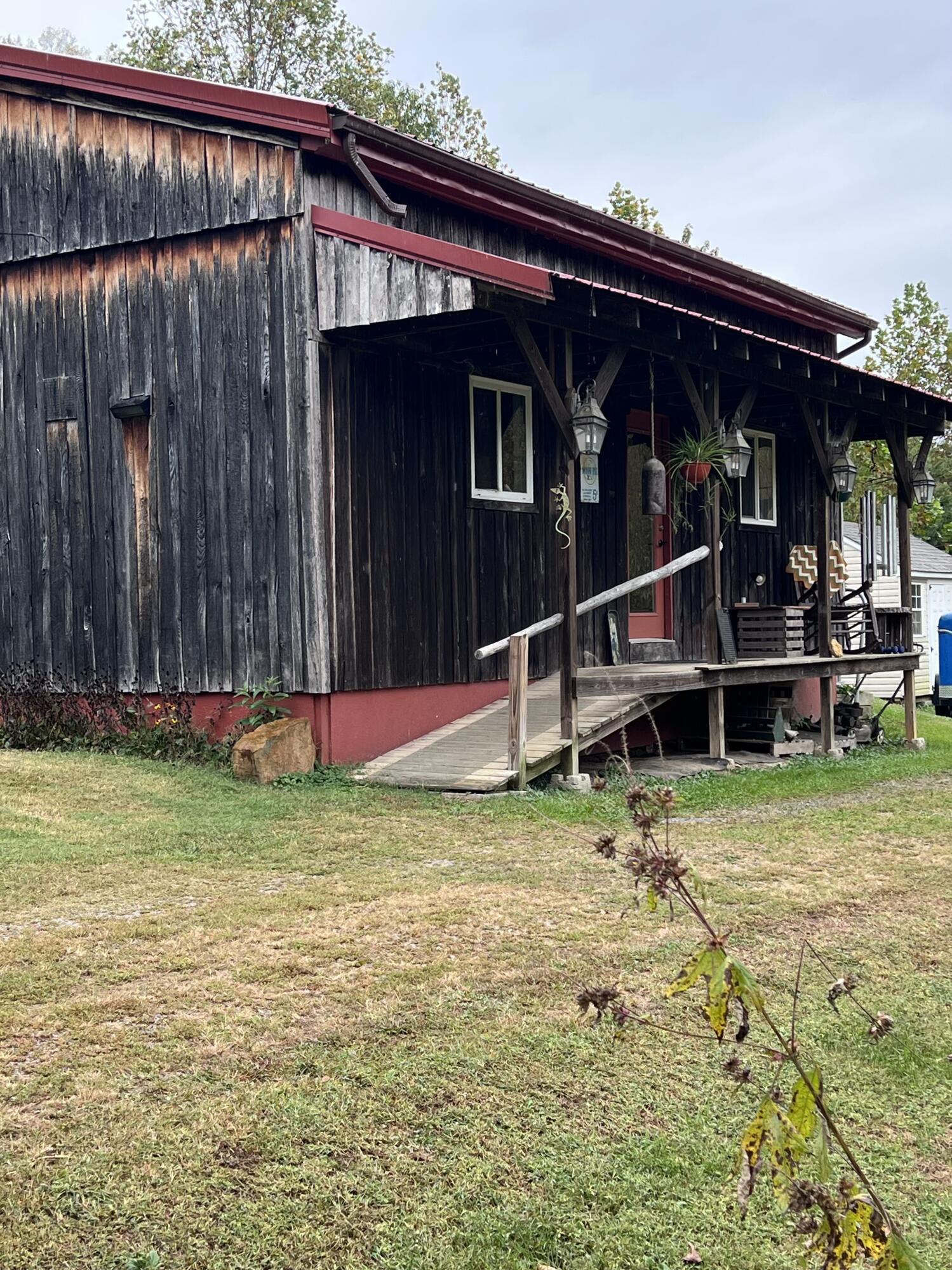 9095 Winchester Road Property Photo 37