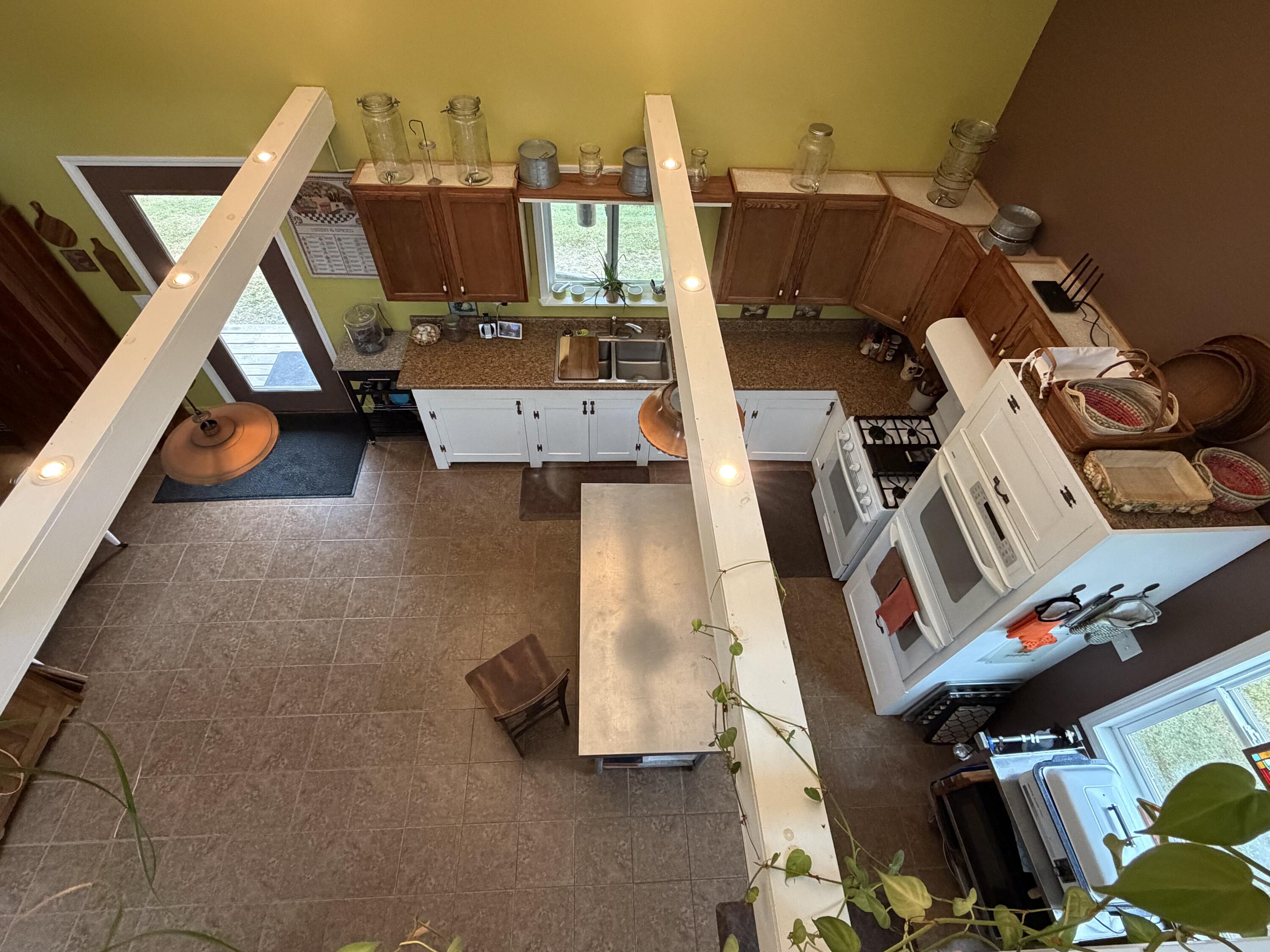 9095 Winchester Road Property Photo 44